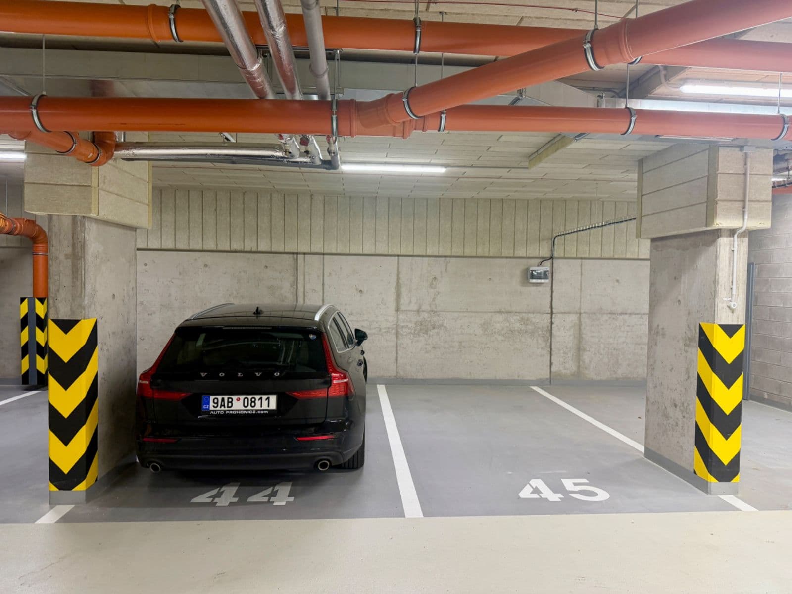 Pronájem bytu 2+kk 55 m², Divíškové, Praha, Praha Pronájem bytu 2+kk 55 m², Divíškové, Praha, Praha