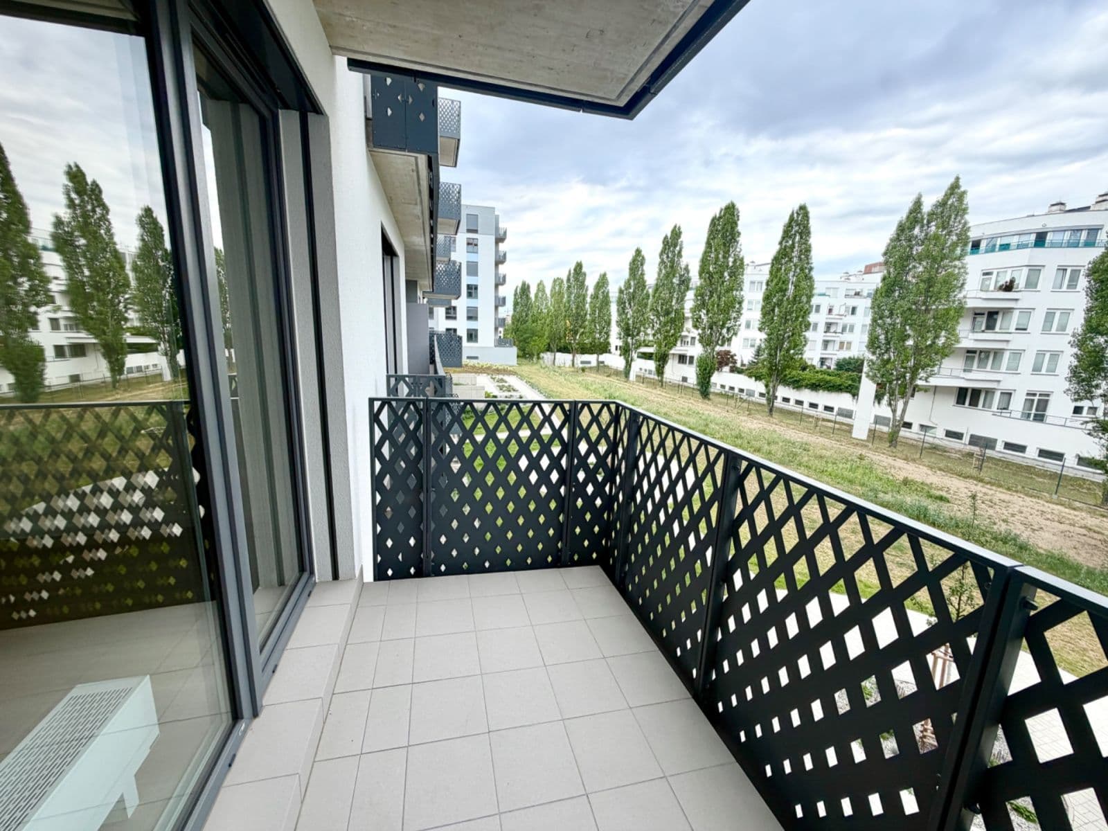 Pronájem bytu 2+kk 55 m², Divíškové, Praha, Praha Pronájem bytu 2+kk 55 m², Divíškové, Praha, Praha