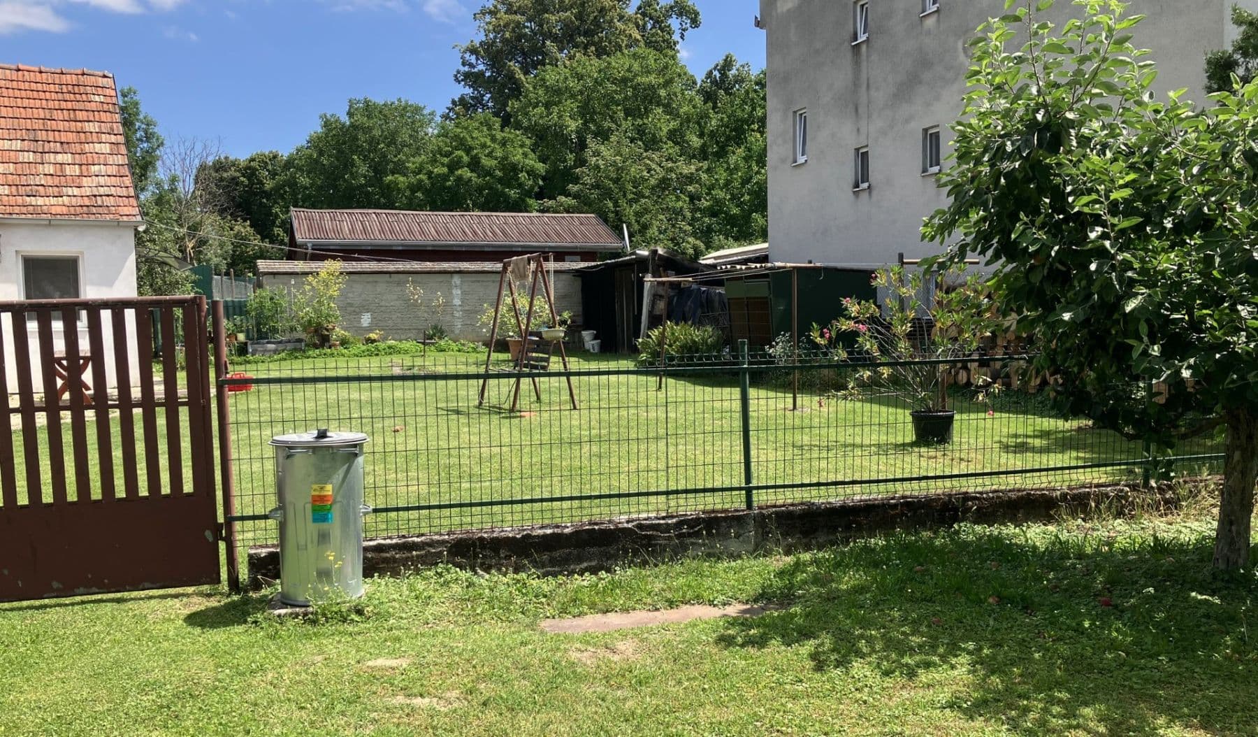 Prodej domu 198 m², pozemek 2.500 m², Nitrianska Blatnica, Nitriansky kraj Prodej domu 198 m², pozemek 2.500 m², Nitrianska Blatnica, Nitriansky kraj