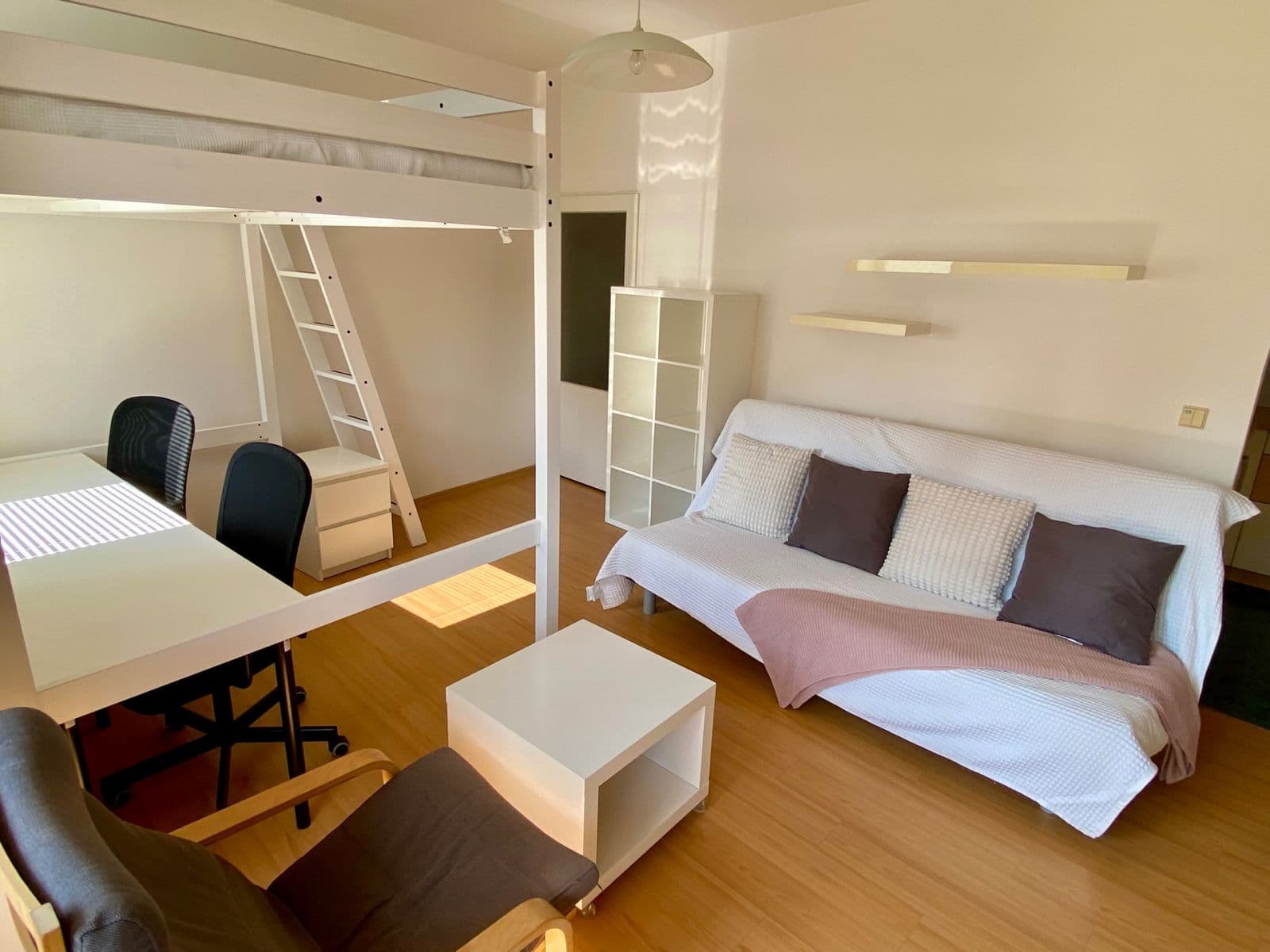 Pronájem bytu 1+kk 35 m², U Kříže, Praha, Praha Pronájem bytu 1+kk 35 m², U Kříže, Praha, Praha