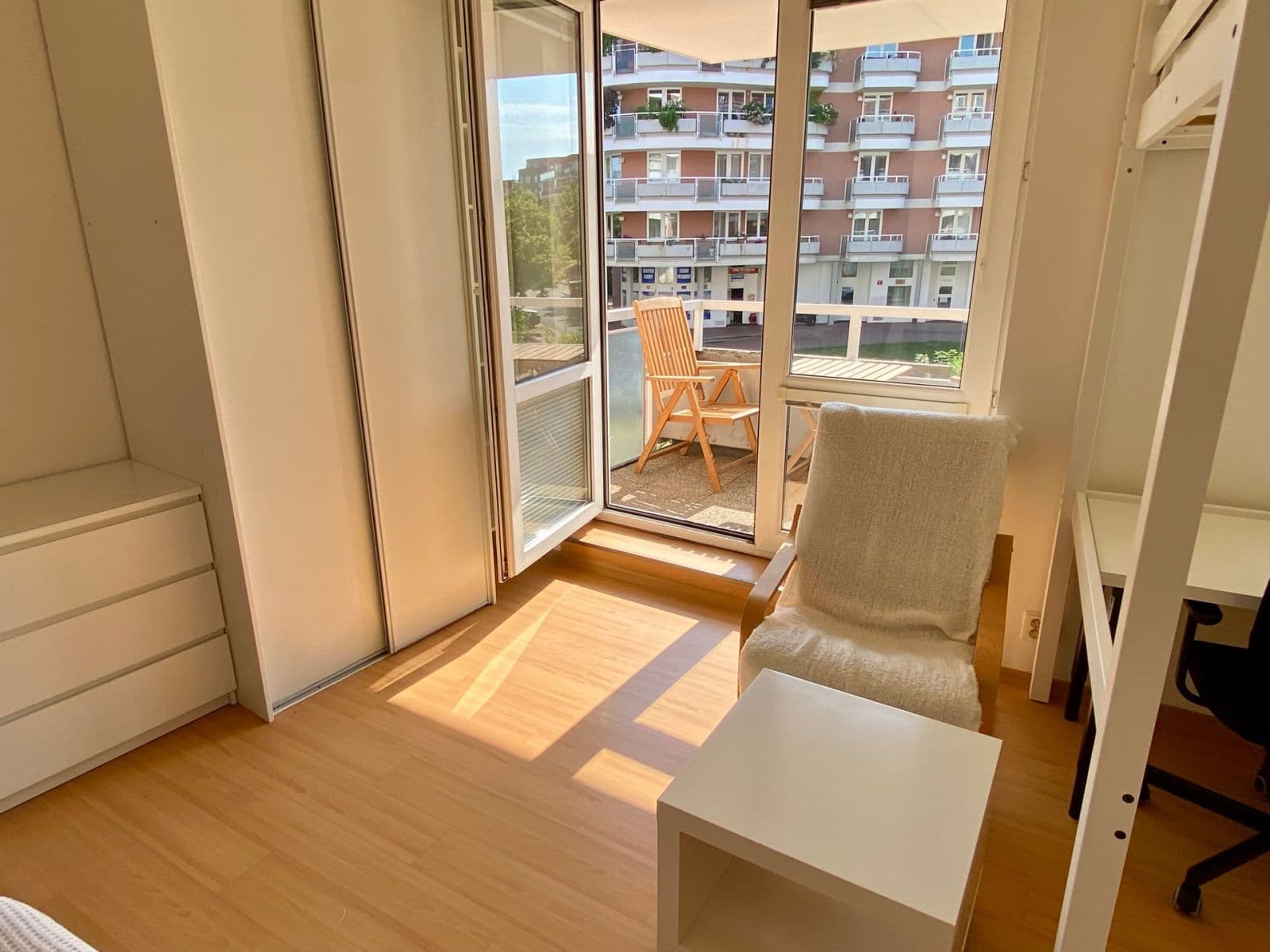 Pronájem bytu 1+kk 35 m², U Kříže, Praha, Praha Pronájem bytu 1+kk 35 m², U Kříže, Praha, Praha