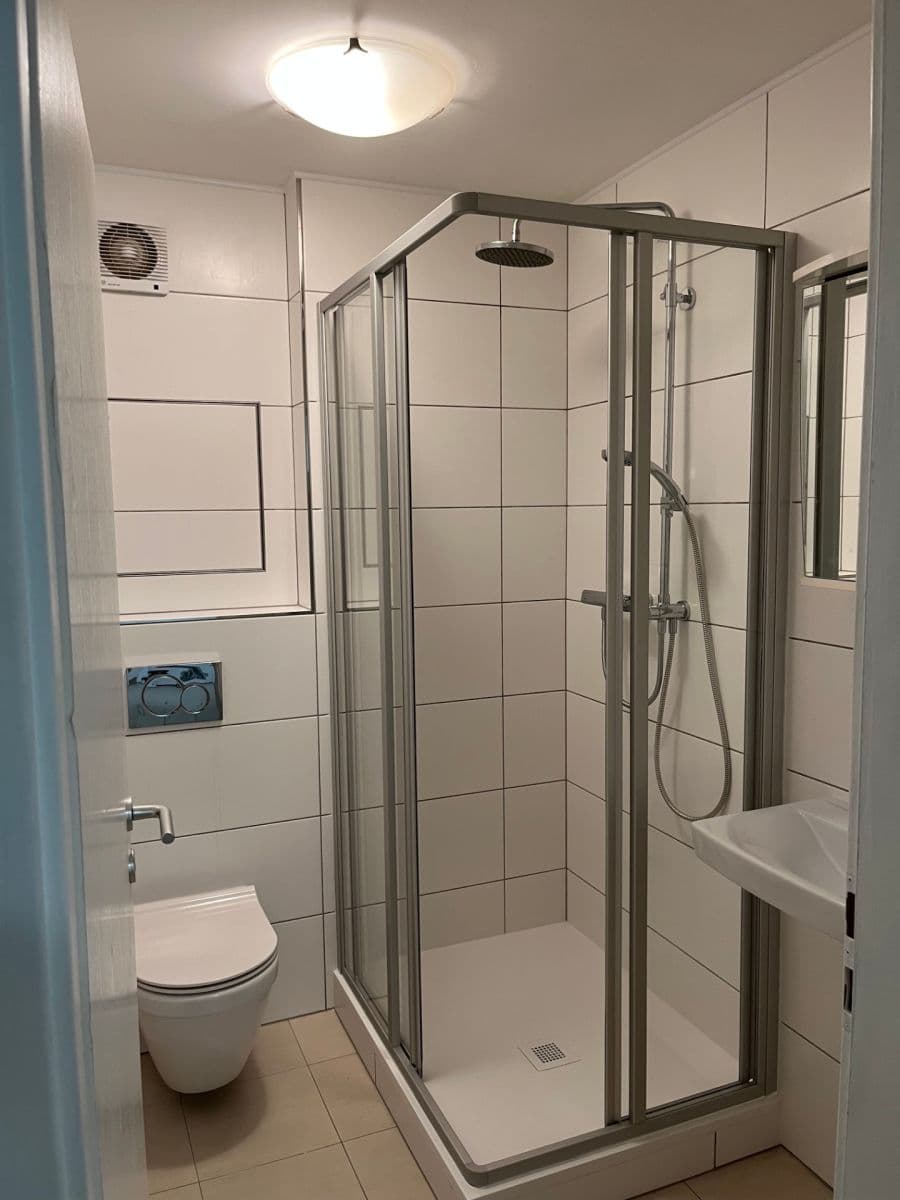 Pronájem bytu 2+kk 46 m², Ke Škole, Mníšek pod Brdy, Středočeský kraj Pronájem bytu 2+kk 46 m², Ke Škole, Mníšek pod Brdy, Středočeský kraj