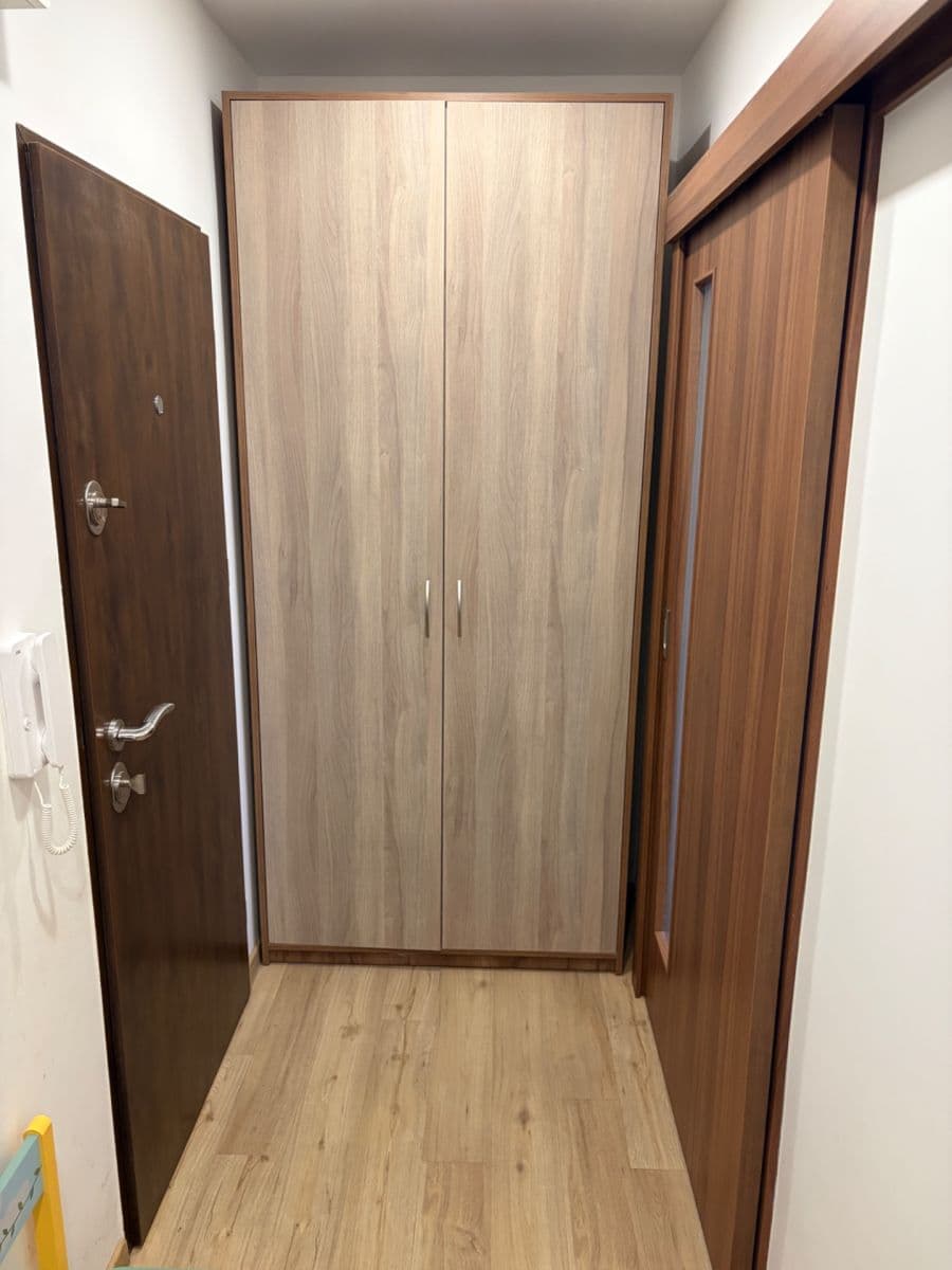 Prodej bytu 3+1 75 m², Svobodova, Otrokovice, Zlínský kraj Prodej bytu 3+1 75 m², Svobodova, Otrokovice, Zlínský kraj
