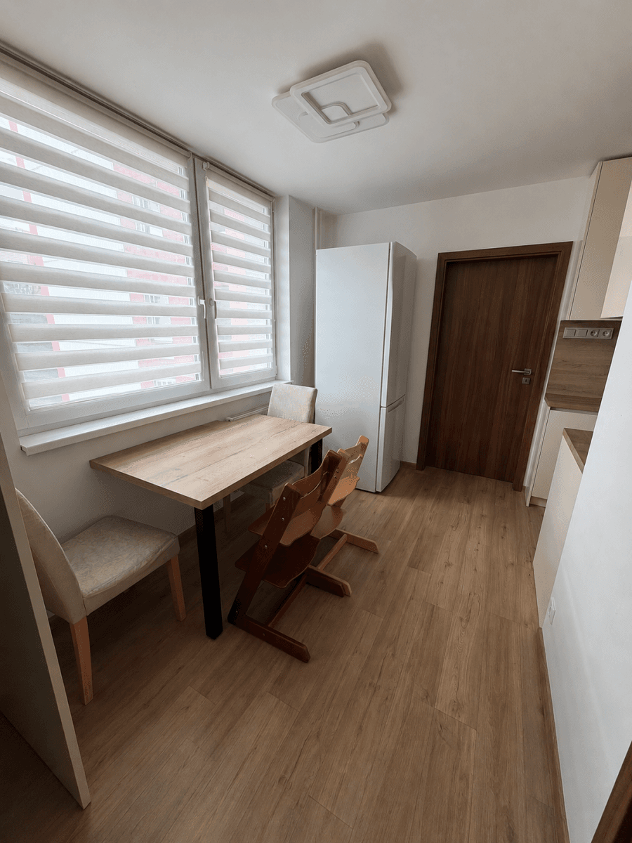 Prodej bytu 3+1 75 m², Svobodova, Otrokovice, Zlínský kraj Prodej bytu 3+1 75 m², Svobodova, Otrokovice, Zlínský kraj
