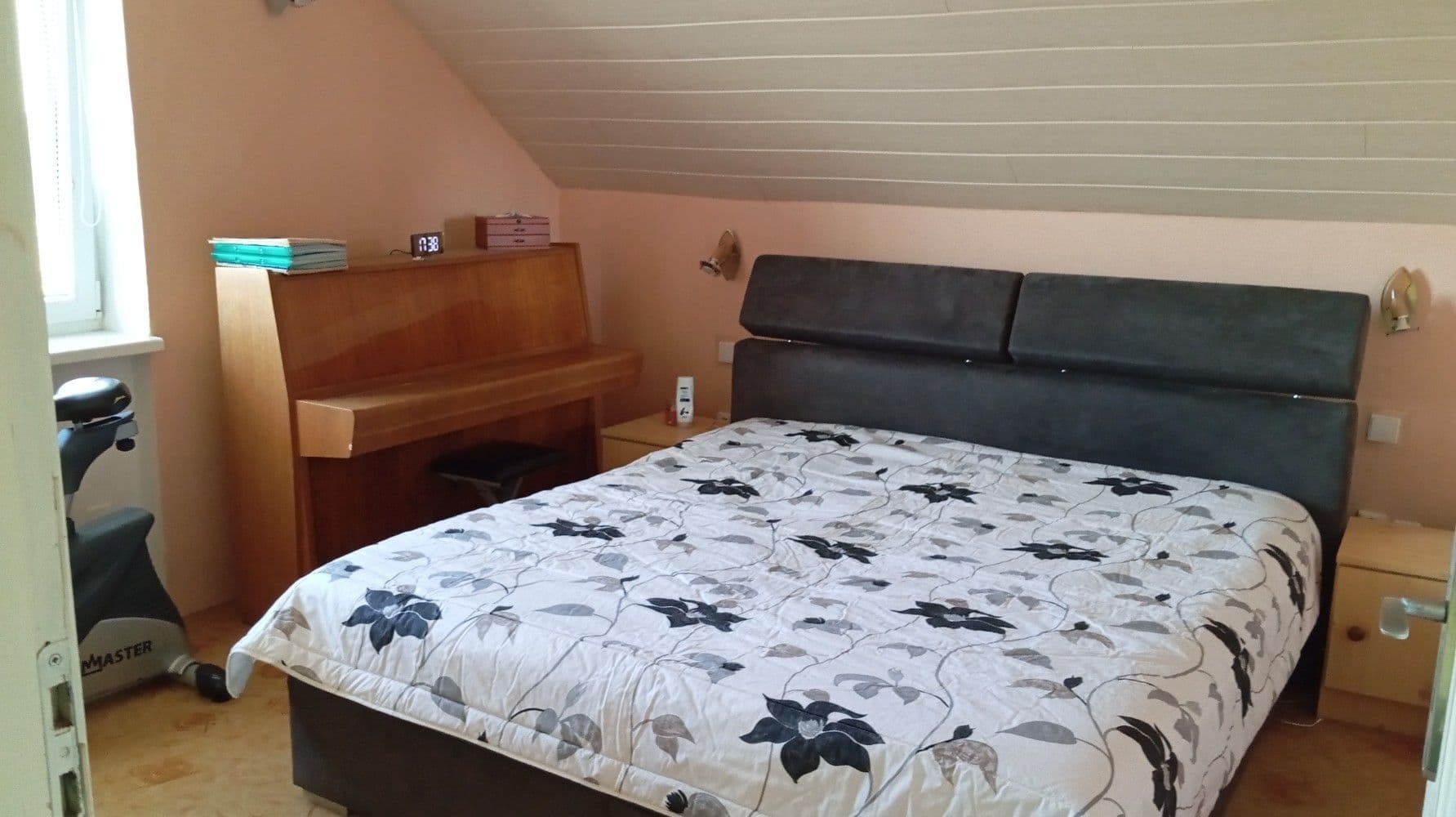Prodej domu 224 m², pozemek 2.062 m², Hnojník, Moravskoslezský kraj Prodej domu 224 m², pozemek 2.062 m², Hnojník, Moravskoslezský kraj