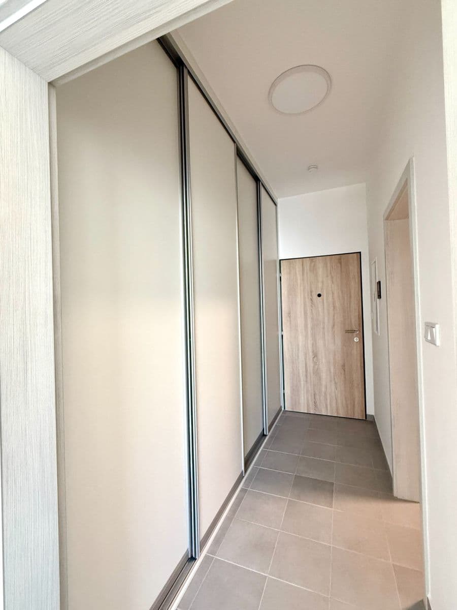 Pronájem bytu 1+kk 37 m², Železná, Plzeň, Plzeňský kraj Pronájem bytu 1+kk 37 m², Železná, Plzeň, Plzeňský kraj