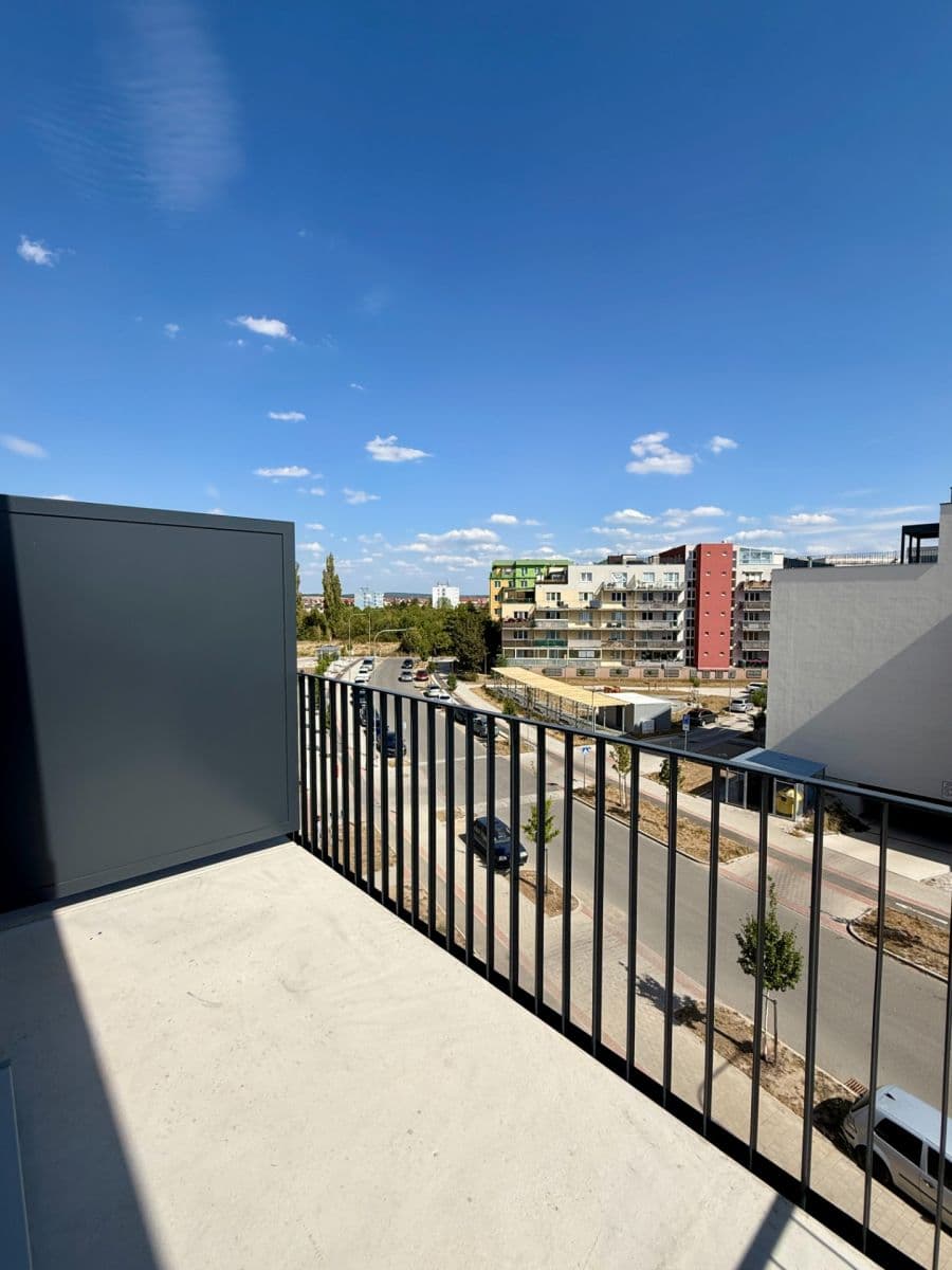 Pronájem bytu 1+kk 37 m², Železná, Plzeň, Plzeňský kraj Pronájem bytu 1+kk 37 m², Železná, Plzeň, Plzeňský kraj