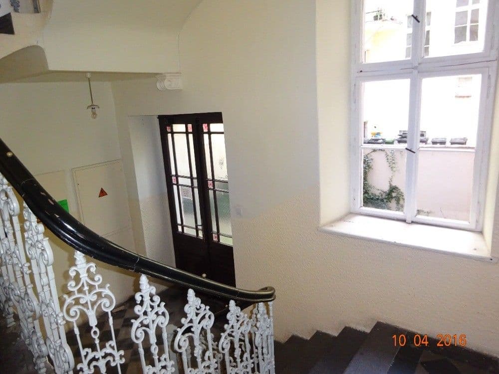 Pronájem bytu 1+1 45 m², Opatovická, Praha, Praha Pronájem bytu 1+1 45 m², Opatovická, Praha, Praha