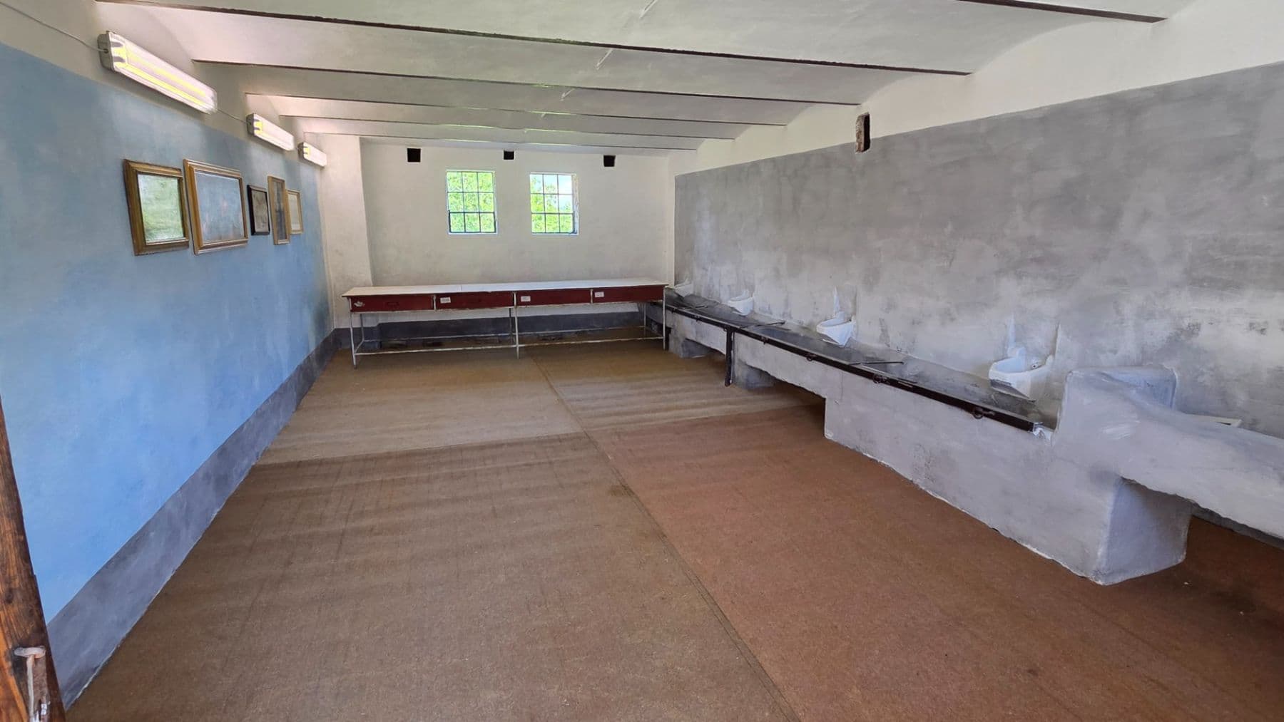 Prodej domu 80 m², pozemek 1.800 m², Podmoky, Středočeský kraj Prodej domu 80 m², pozemek 1.800 m², Podmoky, Středočeský kraj