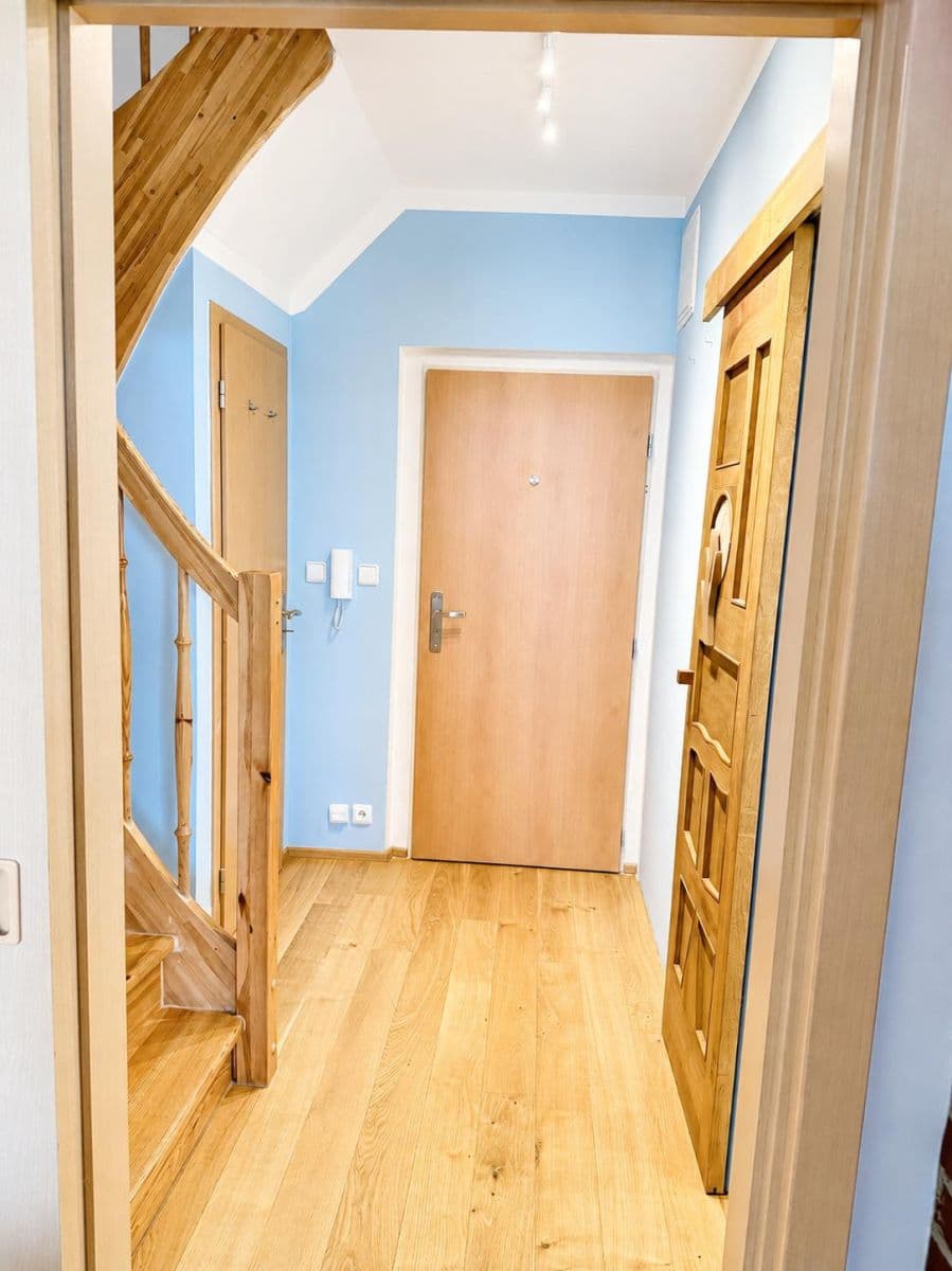 Prodej bytu 4+kk 103 m², Sokolovská, Čelákovice, Středočeský kraj Prodej bytu 4+kk 103 m², Sokolovská, Čelákovice, Středočeský kraj