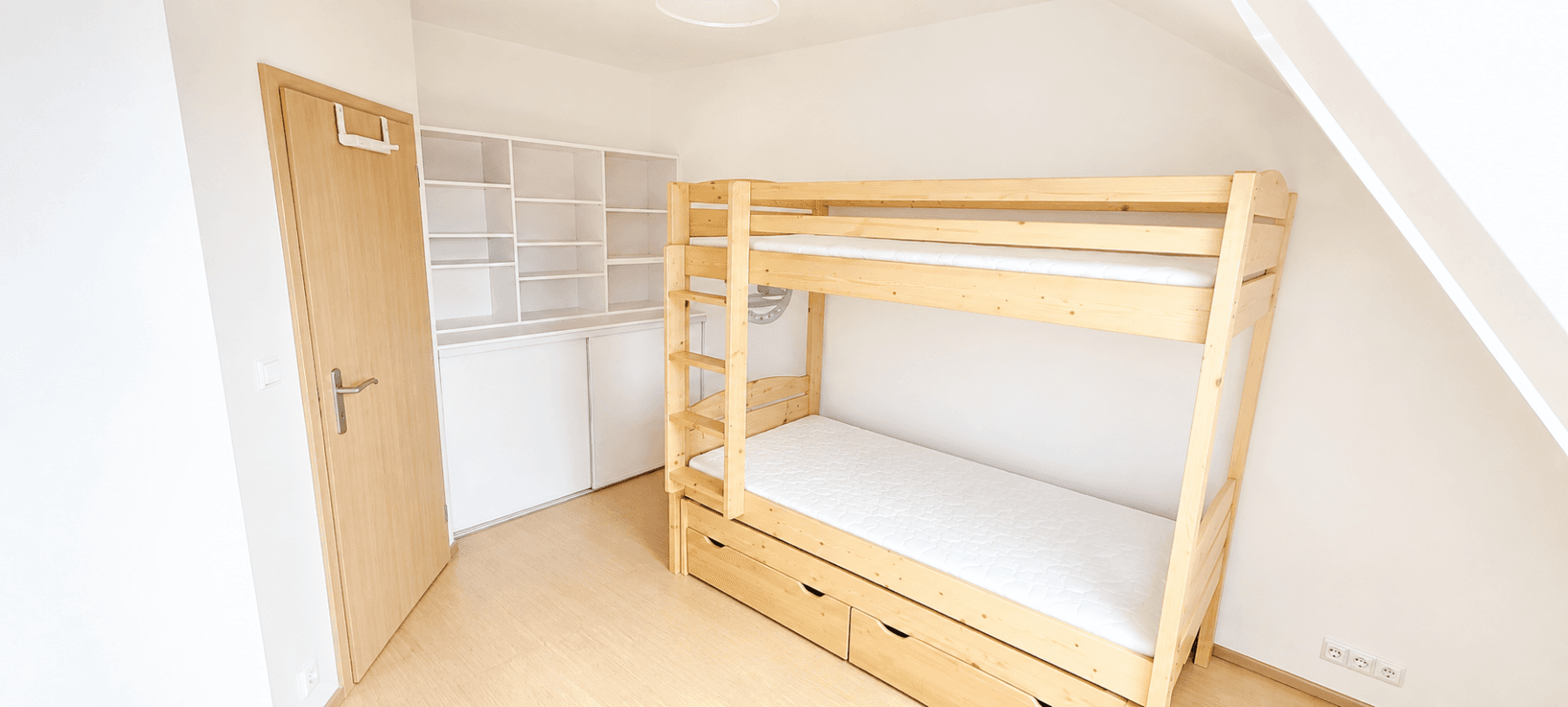 Prodej bytu 4+kk 103 m², Sokolovská, Čelákovice, Středočeský kraj Prodej bytu 4+kk 103 m², Sokolovská, Čelákovice, Středočeský kraj