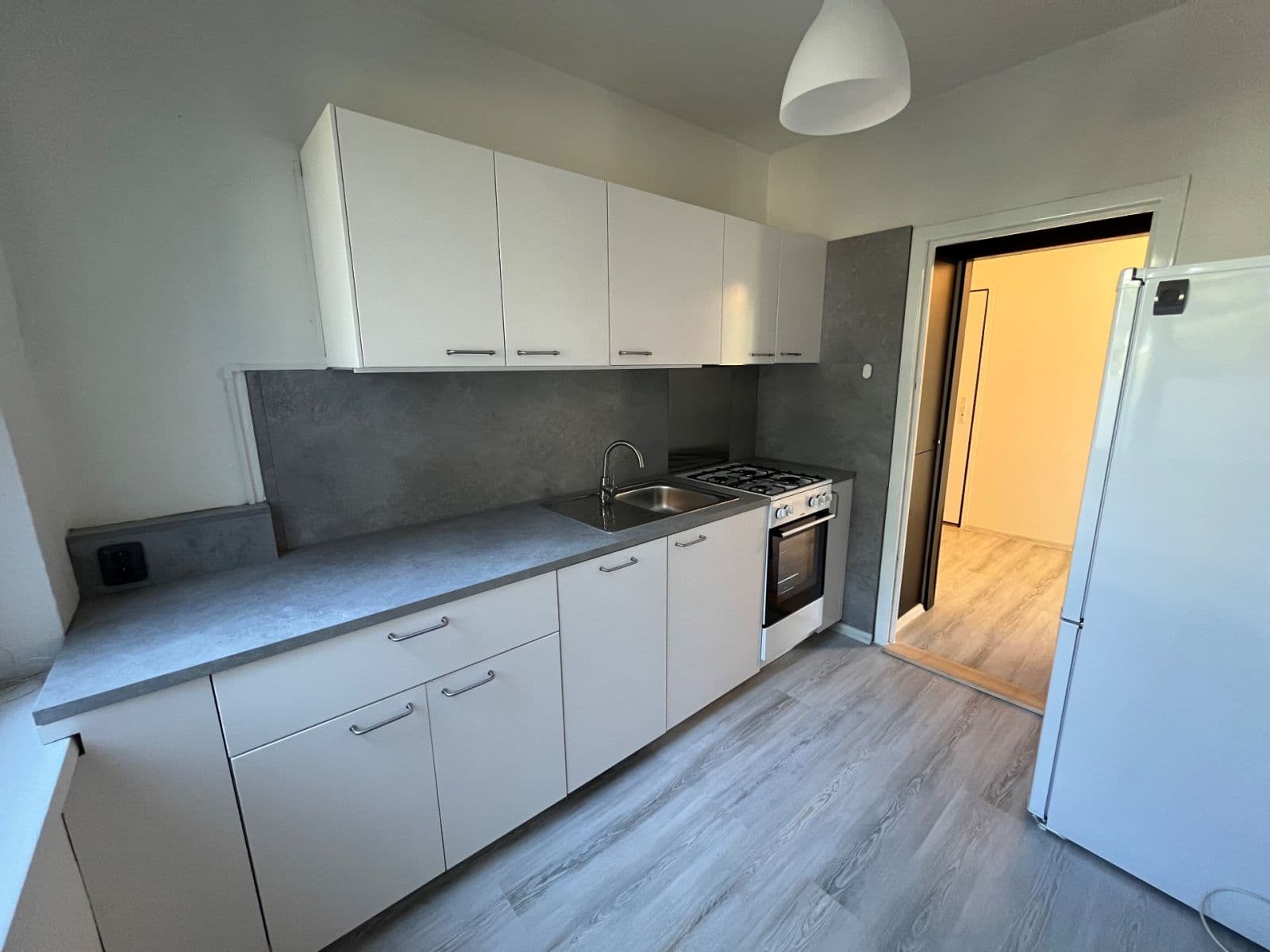 Pronájem bytu 3+1 65 m², U Pošty, Brno, Jihomoravský kraj Pronájem bytu 3+1 65 m², U Pošty, Brno, Jihomoravský kraj