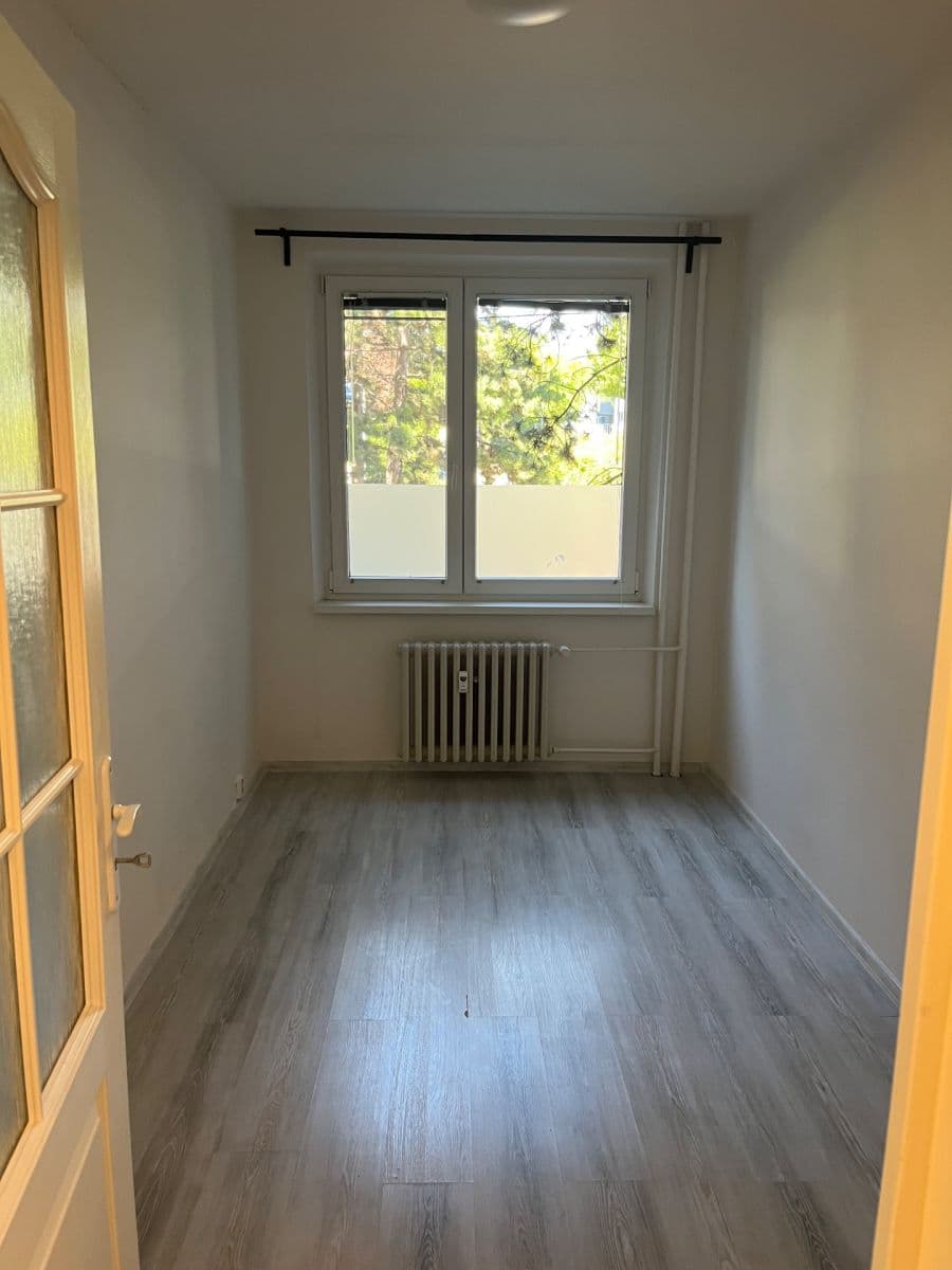 Pronájem bytu 3+1 65 m², U Pošty, Brno, Jihomoravský kraj Pronájem bytu 3+1 65 m², U Pošty, Brno, Jihomoravský kraj