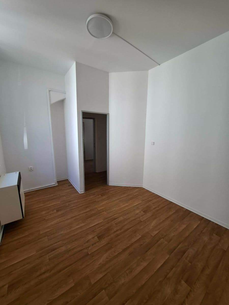 Pronájem bytu 3+1 78 m², Sedláčkova, Plzeň, Plzeňský kraj Pronájem bytu 3+1 78 m², Sedláčkova, Plzeň, Plzeňský kraj