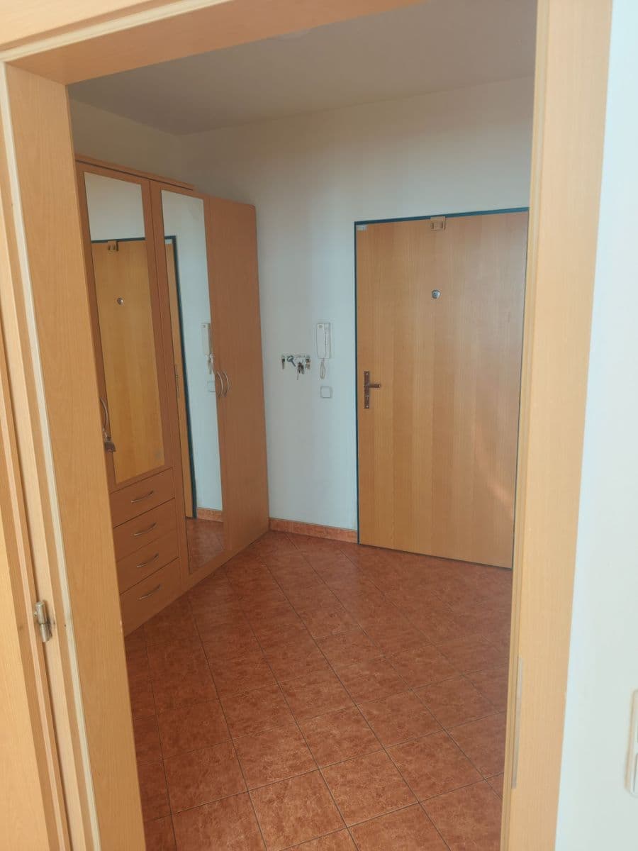 Pronájem bytu 1+kk 36 m², Martinická, Praha, Praha Pronájem bytu 1+kk 36 m², Martinická, Praha, Praha