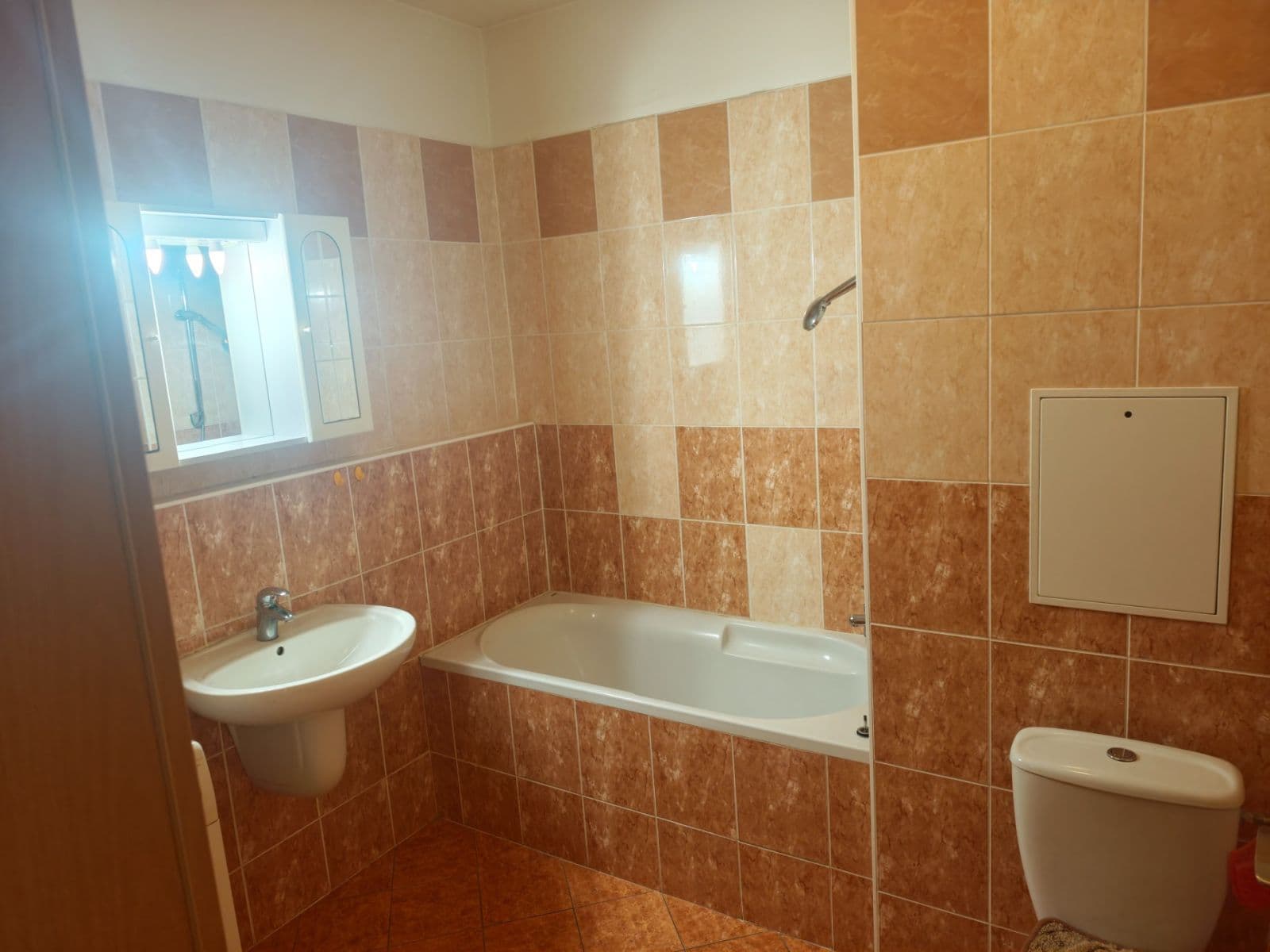 Pronájem bytu 1+kk 36 m², Martinická, Praha, Praha Pronájem bytu 1+kk 36 m², Martinická, Praha, Praha