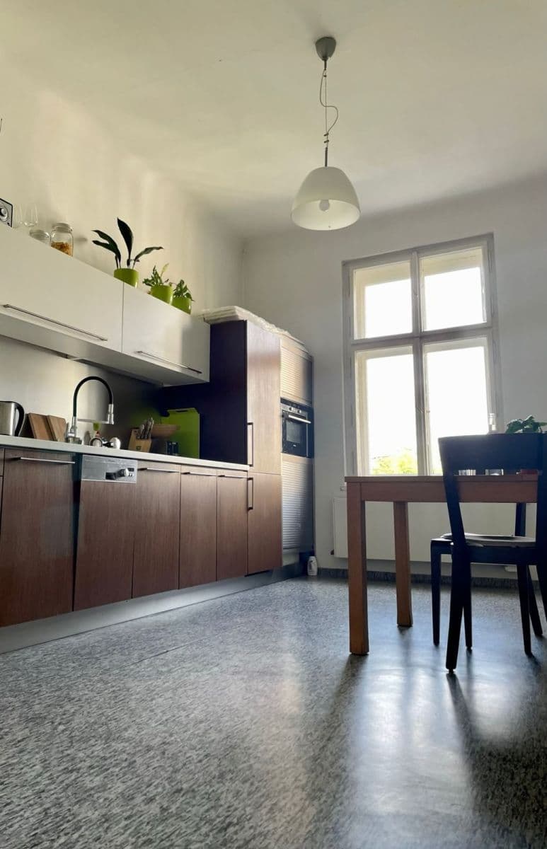 Pronájem bytu 2+1 77 m², Šumavská, Praha, Praha Pronájem bytu 2+1 77 m², Šumavská, Praha, Praha