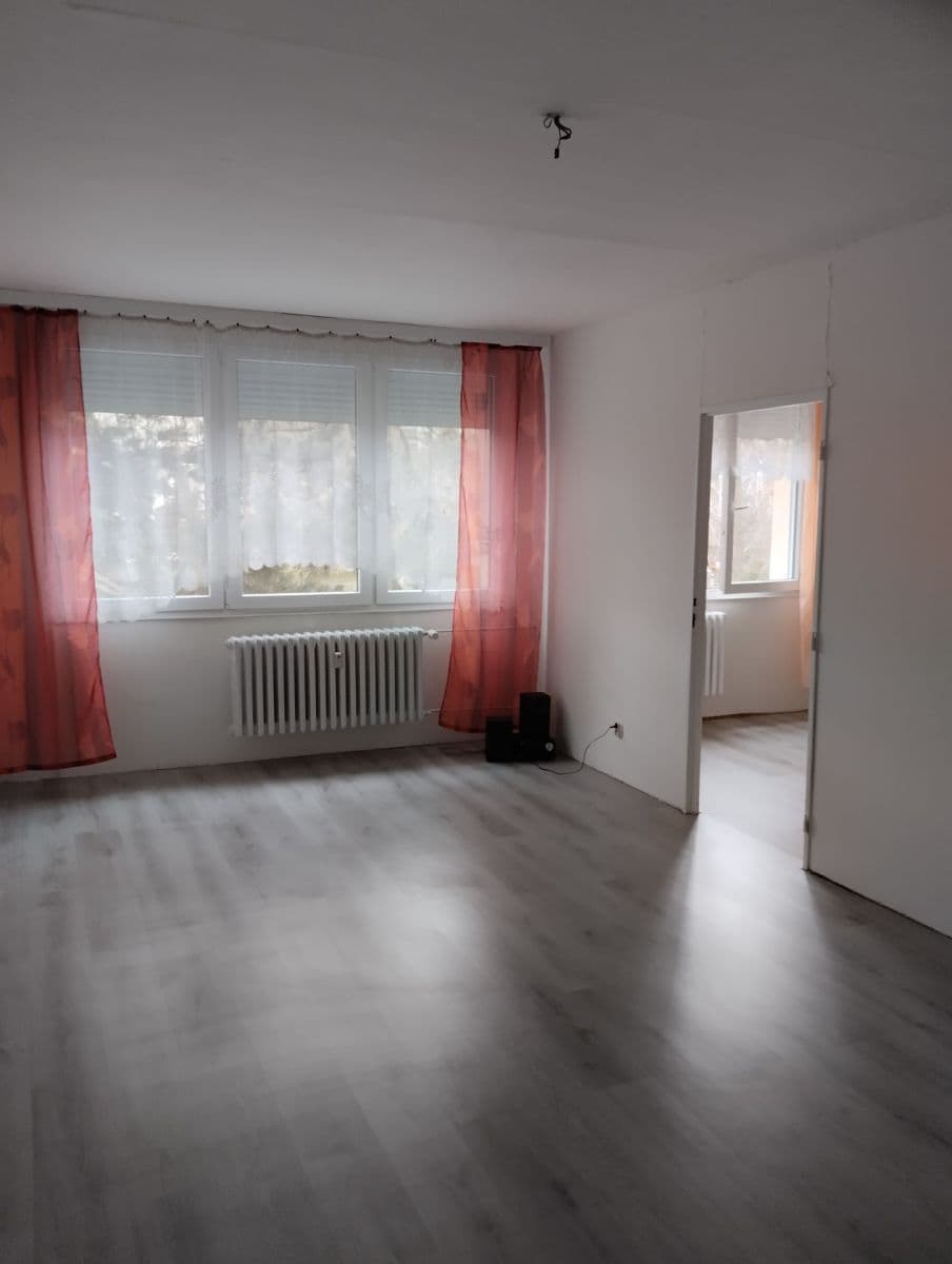 Prodej bytu 3+1 67 m², Dr. E. Beneše, Neratovice, Středočeský kraj Prodej bytu 3+1 67 m², Dr. E. Beneše, Neratovice, Středočeský kraj