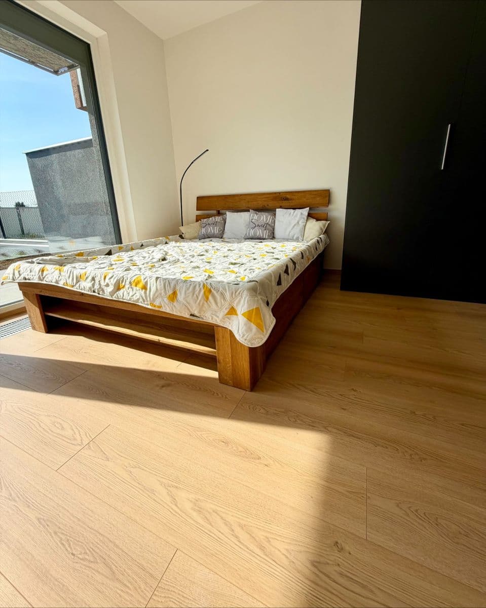 Pronájem bytu 1+kk 35 m², Mecháčková, Praha, Praha Pronájem bytu 1+kk 35 m², Mecháčková, Praha, Praha