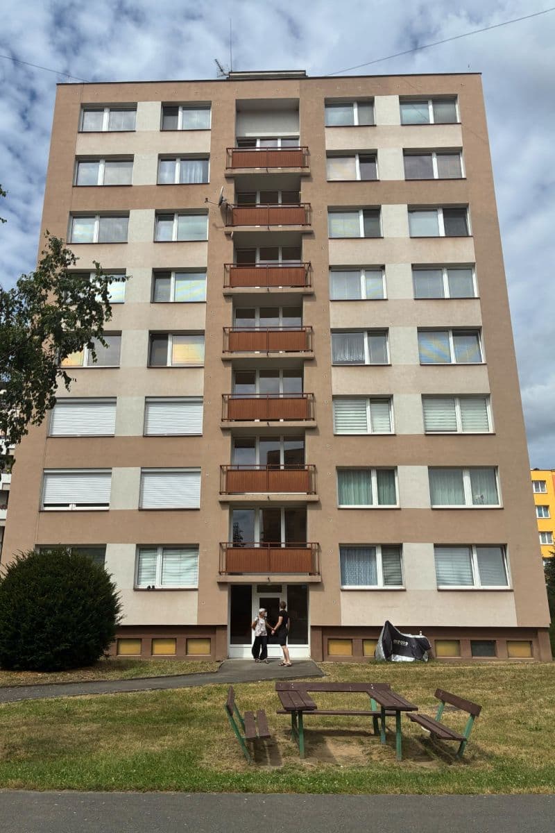 Pronájem bytu 2+1 60 m², Za Nemocnicí, Sedlčany, Středočeský kraj Pronájem bytu 2+1 60 m², Za Nemocnicí, Sedlčany, Středočeský kraj