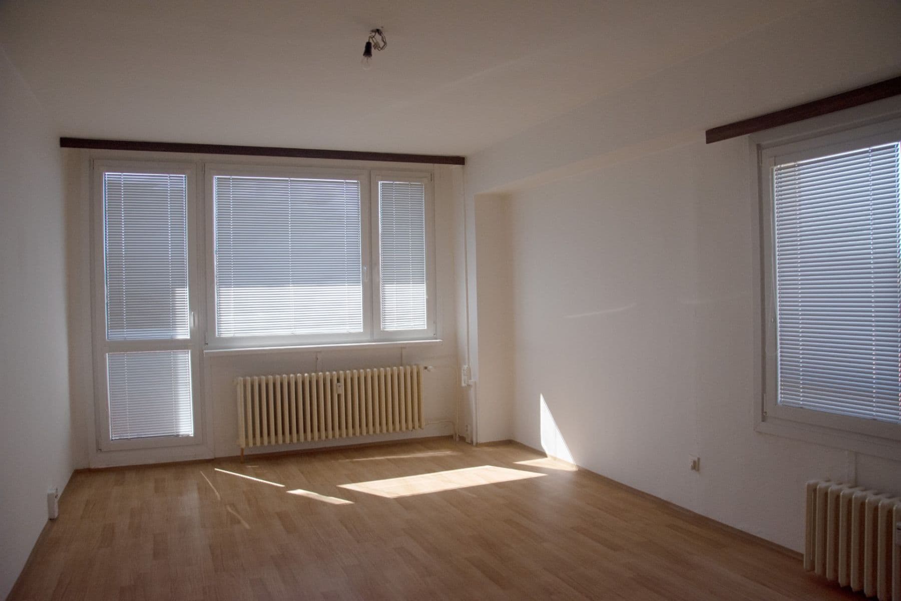 Pronájem bytu 2+1 60 m², Za Nemocnicí, Sedlčany, Středočeský kraj Pronájem bytu 2+1 60 m², Za Nemocnicí, Sedlčany, Středočeský kraj