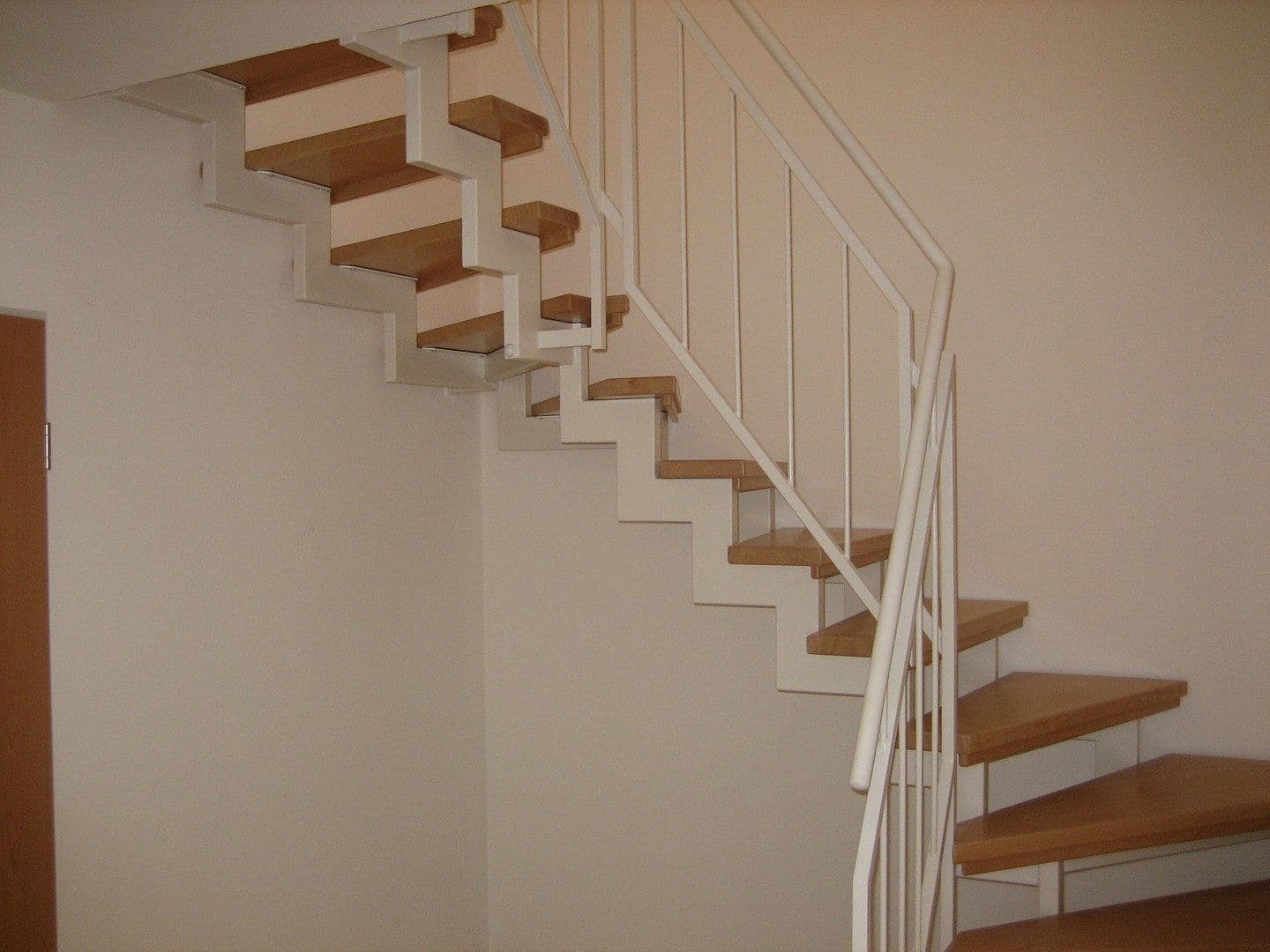 Pronájem domu 144 m², pozemek 265 m², Kissing, Bavorsko Pronájem domu 144 m², pozemek 265 m², Kissing, Bavorsko
