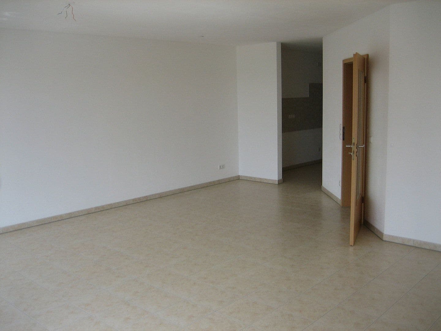 Pronájem domu 144 m², pozemek 265 m², Kissing, Bavorsko Pronájem domu 144 m², pozemek 265 m², Kissing, Bavorsko