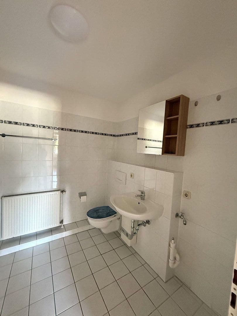 Pronájem bytu 2+1 56 m², Schwaan, Mecklenburg-Vorpommern Pronájem bytu 2+1 56 m², Schwaan, Mecklenburg-Vorpommern