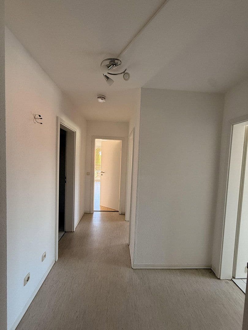 Pronájem bytu 2+1 56 m², Schwaan, Mecklenburg-Vorpommern Pronájem bytu 2+1 56 m², Schwaan, Mecklenburg-Vorpommern