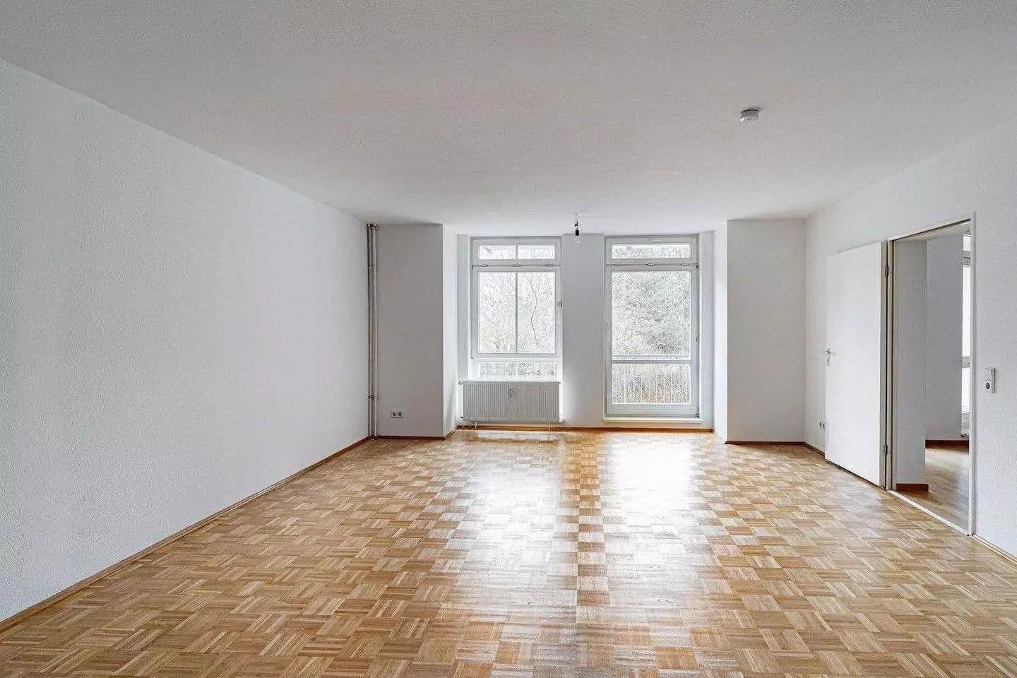 Pronájem bytu 3+1 140 m², Alfred-Kowalke-Strasse 14, Berlin, Berlín Pronájem bytu 3+1 140 m², Alfred-Kowalke-Strasse 14, Berlin, Berlín