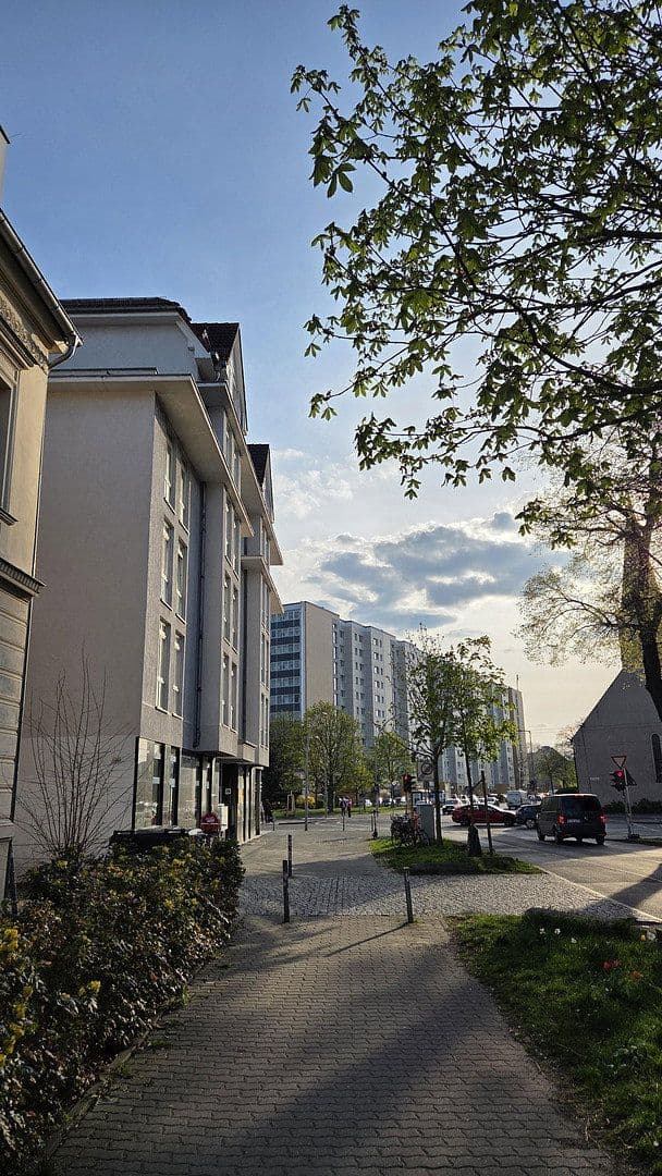 Pronájem bytu 3+1 140 m², Alfred-Kowalke-Strasse 14, Berlin, Berlín Pronájem bytu 3+1 140 m², Alfred-Kowalke-Strasse 14, Berlin, Berlín