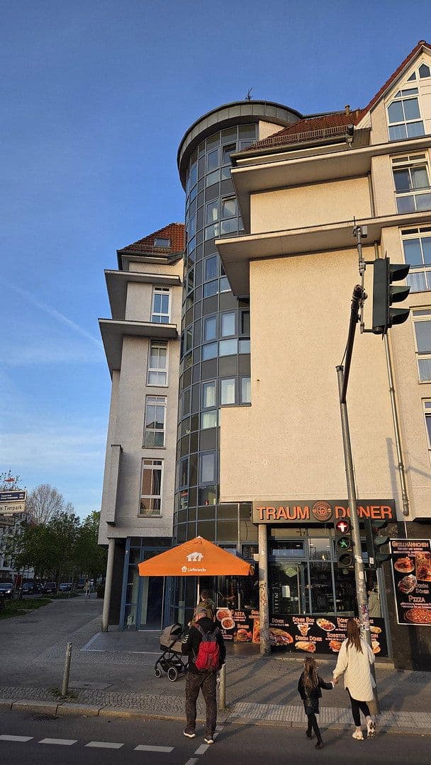 Pronájem bytu 3+1 140 m², Alfred-Kowalke-Strasse 14, Berlin, Berlín Pronájem bytu 3+1 140 m², Alfred-Kowalke-Strasse 14, Berlin, Berlín