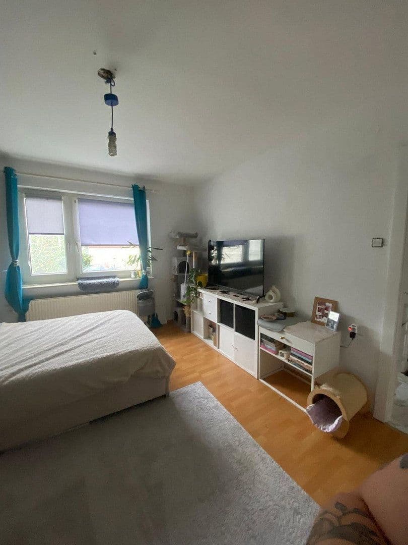 Prodej domu 180 m², pozemek 156 m², Delmenhorst, Dolní Sasko Prodej domu 180 m², pozemek 156 m², Delmenhorst, Dolní Sasko