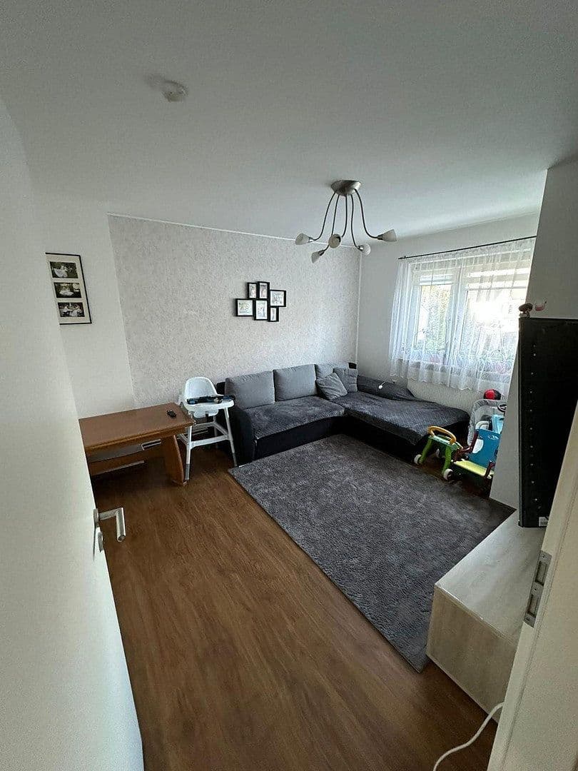 Prodej domu 180 m², pozemek 156 m², Delmenhorst, Dolní Sasko Prodej domu 180 m², pozemek 156 m², Delmenhorst, Dolní Sasko