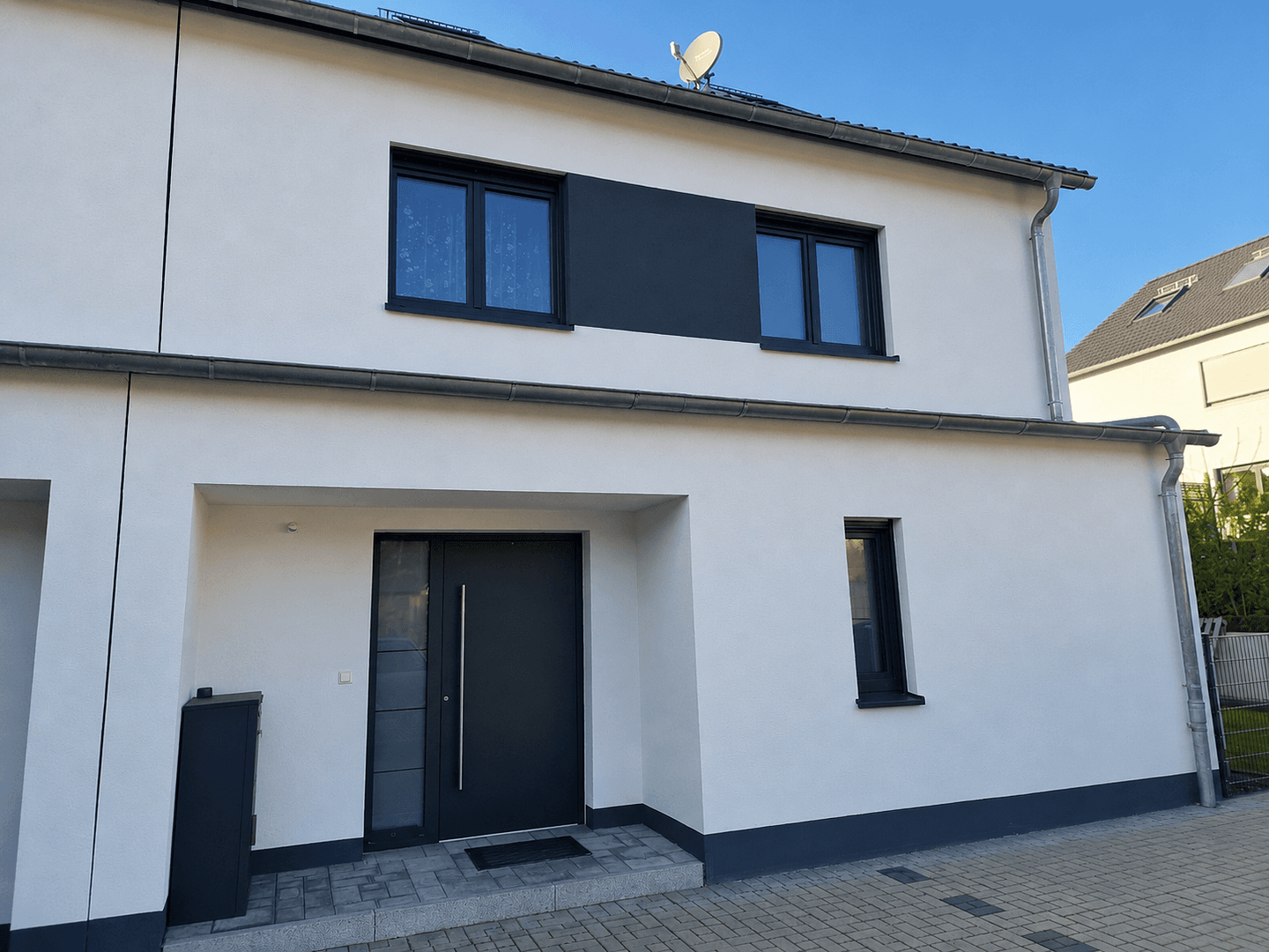Prodej domu 180 m², pozemek 440 m², Röthenbach an der Pegnitz, Bavorsko Prodej domu 180 m², pozemek 440 m², Röthenbach an der Pegnitz, Bavorsko
