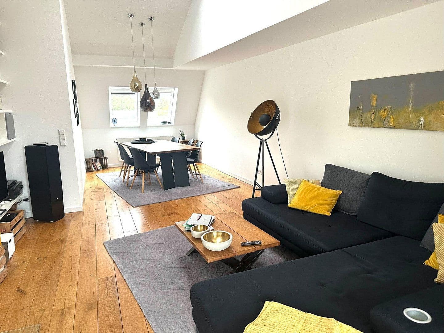 Prodej bytu 2+1 89 m², Hamburg, Hamburg Prodej bytu 2+1 89 m², Hamburg, Hamburg