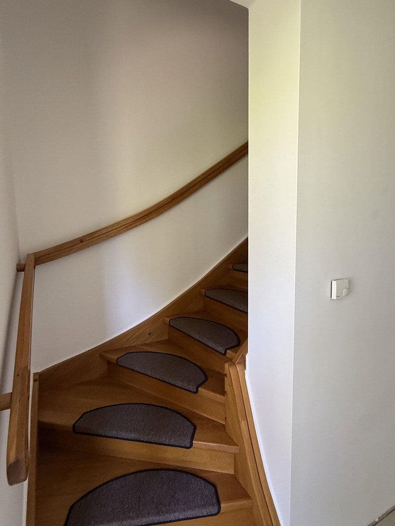 Prodej domu 352 m², pozemek 2.623 m², Beelitz, Braniborsko Prodej domu 352 m², pozemek 2.623 m², Beelitz, Braniborsko