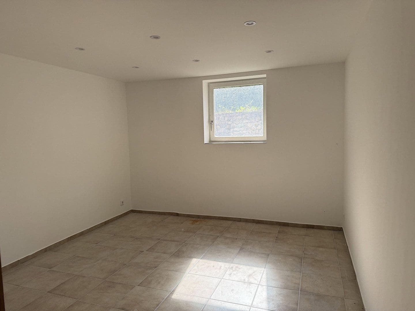 Prodej domu 352 m², pozemek 2.623 m², Beelitz, Braniborsko Prodej domu 352 m², pozemek 2.623 m², Beelitz, Braniborsko