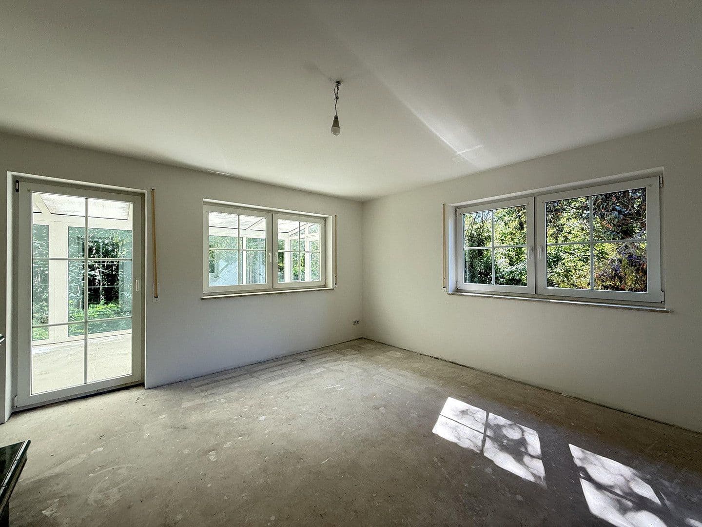 Prodej domu 352 m², pozemek 2.623 m², Beelitz, Braniborsko Prodej domu 352 m², pozemek 2.623 m², Beelitz, Braniborsko