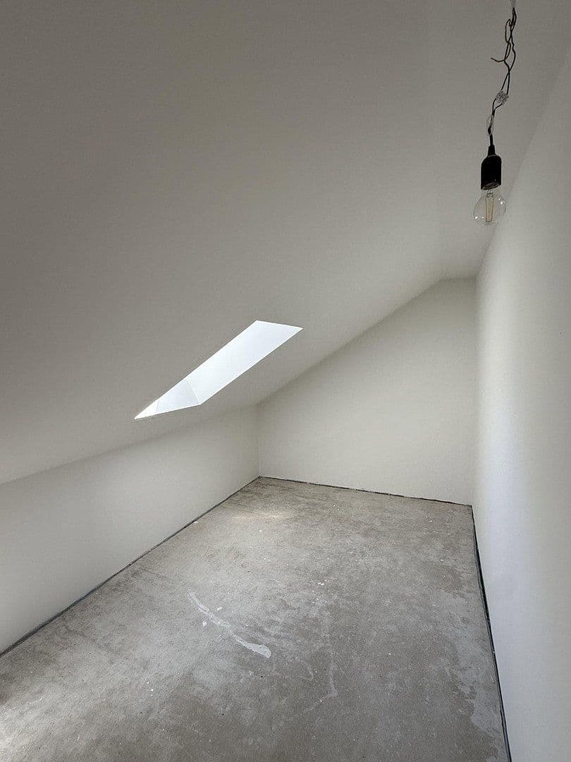 Prodej domu 352 m², pozemek 2.623 m², Beelitz, Braniborsko Prodej domu 352 m², pozemek 2.623 m², Beelitz, Braniborsko