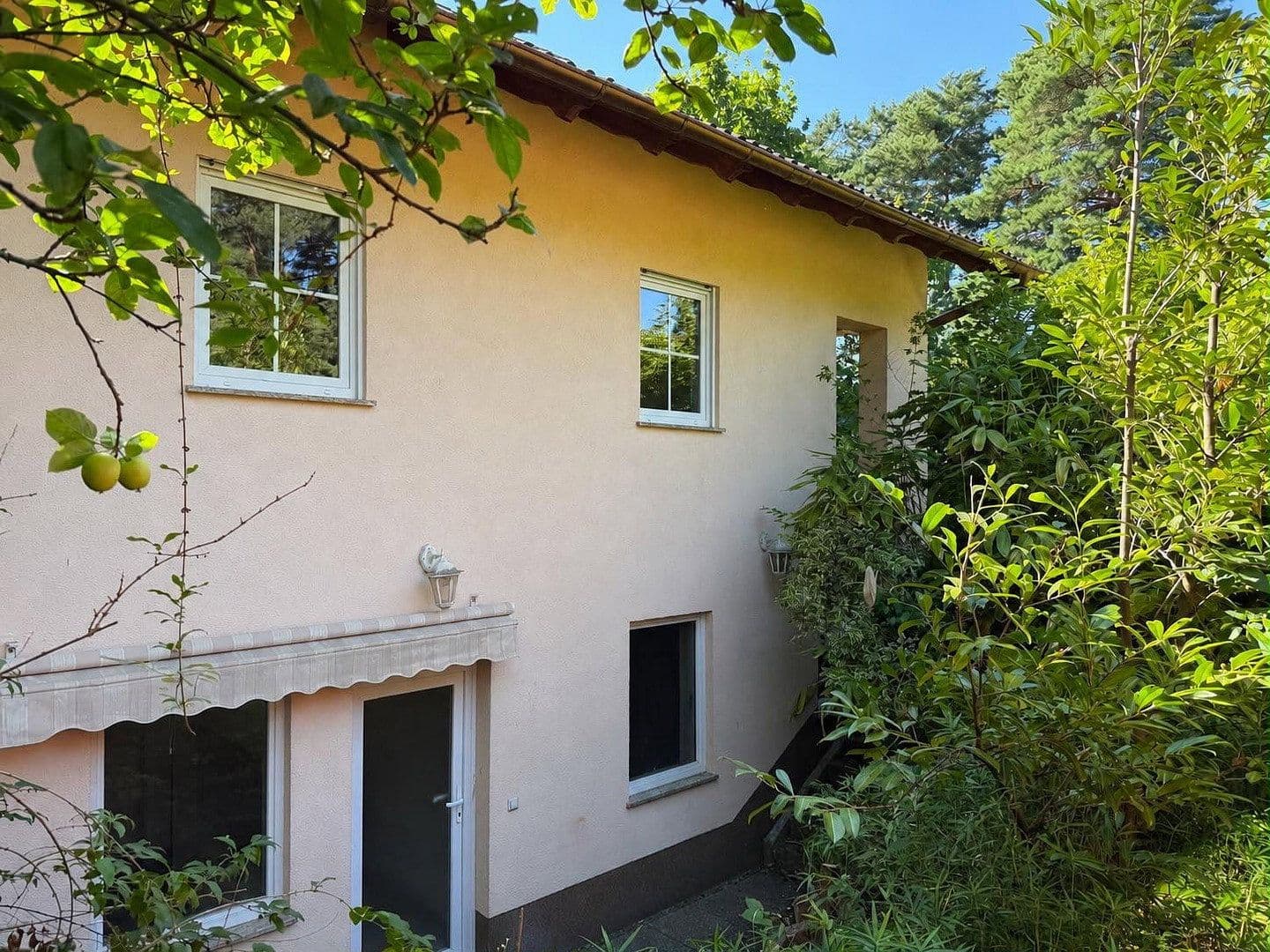 Prodej domu 352 m², pozemek 2.623 m², Beelitz, Braniborsko Prodej domu 352 m², pozemek 2.623 m², Beelitz, Braniborsko