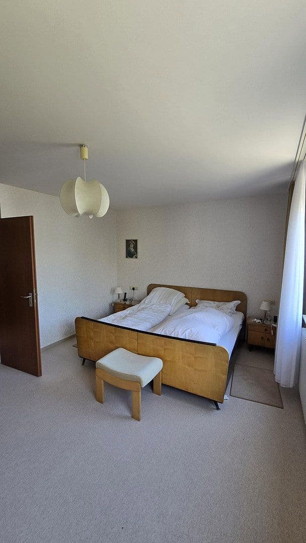 Prodej domu 96 m², pozemek 159 m², Carl-Schurz-Straße 111, Pforzheim, Bádensko-Württembersko Prodej domu 96 m², pozemek 159 m², Carl-Schurz-Straße 111, Pforzheim, Bádensko-Württembersko