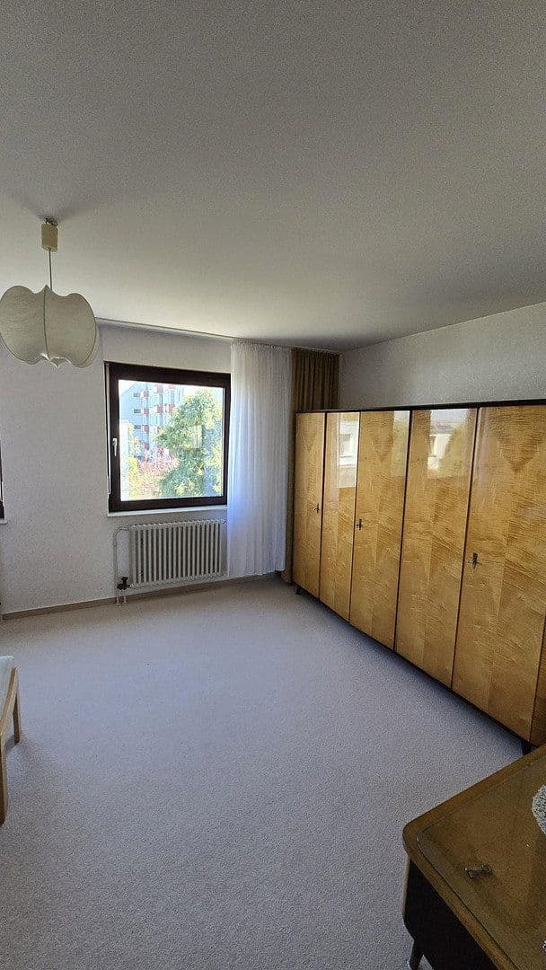 Prodej domu 96 m², pozemek 159 m², Carl-Schurz-Straße 111, Pforzheim, Bádensko-Württembersko Prodej domu 96 m², pozemek 159 m², Carl-Schurz-Straße 111, Pforzheim, Bádensko-Württembersko
