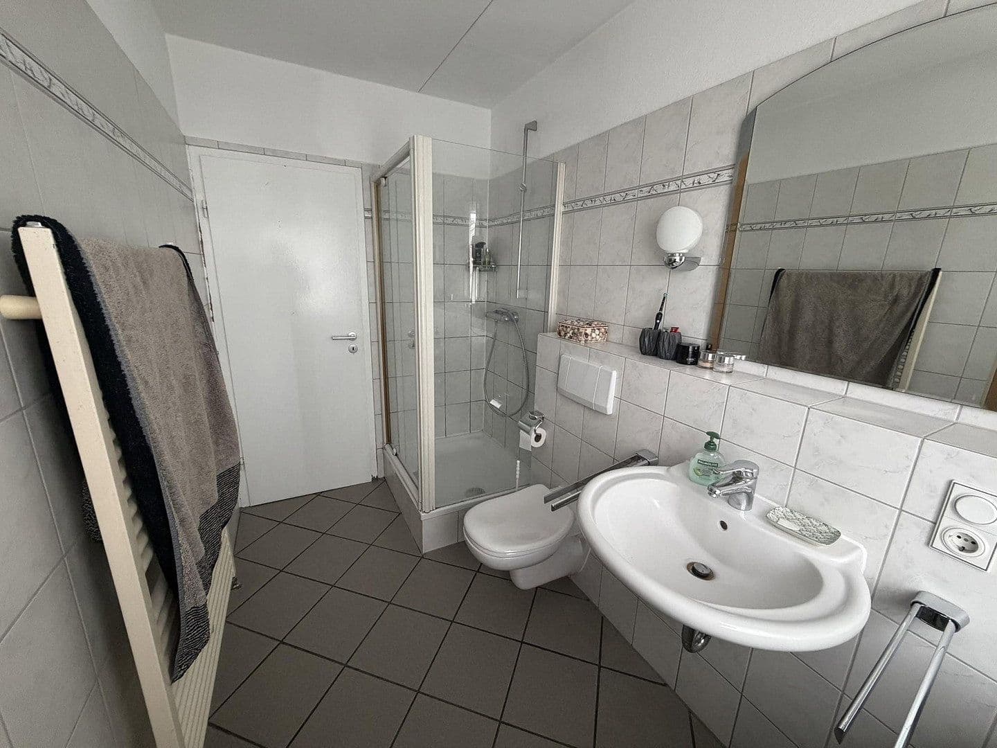Prodej domu 130 m², pozemek 575 m², Brockenstraße 13, Solingen, Severní Porýní-Vestfálsko Prodej domu 130 m², pozemek 575 m², Brockenstraße 13, Solingen, Severní Porýní-Vestfálsko