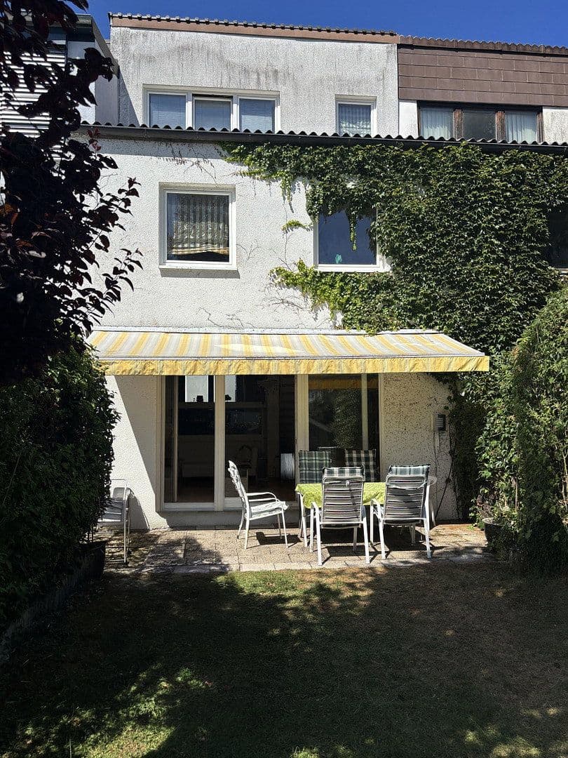 Prodej domu 140 m², pozemek 159 m², Oberschleissheim, Bavorsko Prodej domu 140 m², pozemek 159 m², Oberschleissheim, Bavorsko