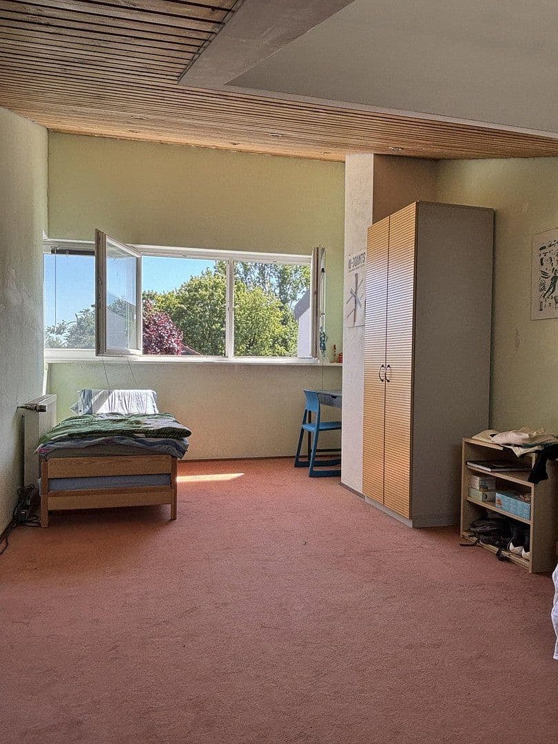 Prodej domu 140 m², pozemek 159 m², Oberschleissheim, Bavorsko Prodej domu 140 m², pozemek 159 m², Oberschleissheim, Bavorsko