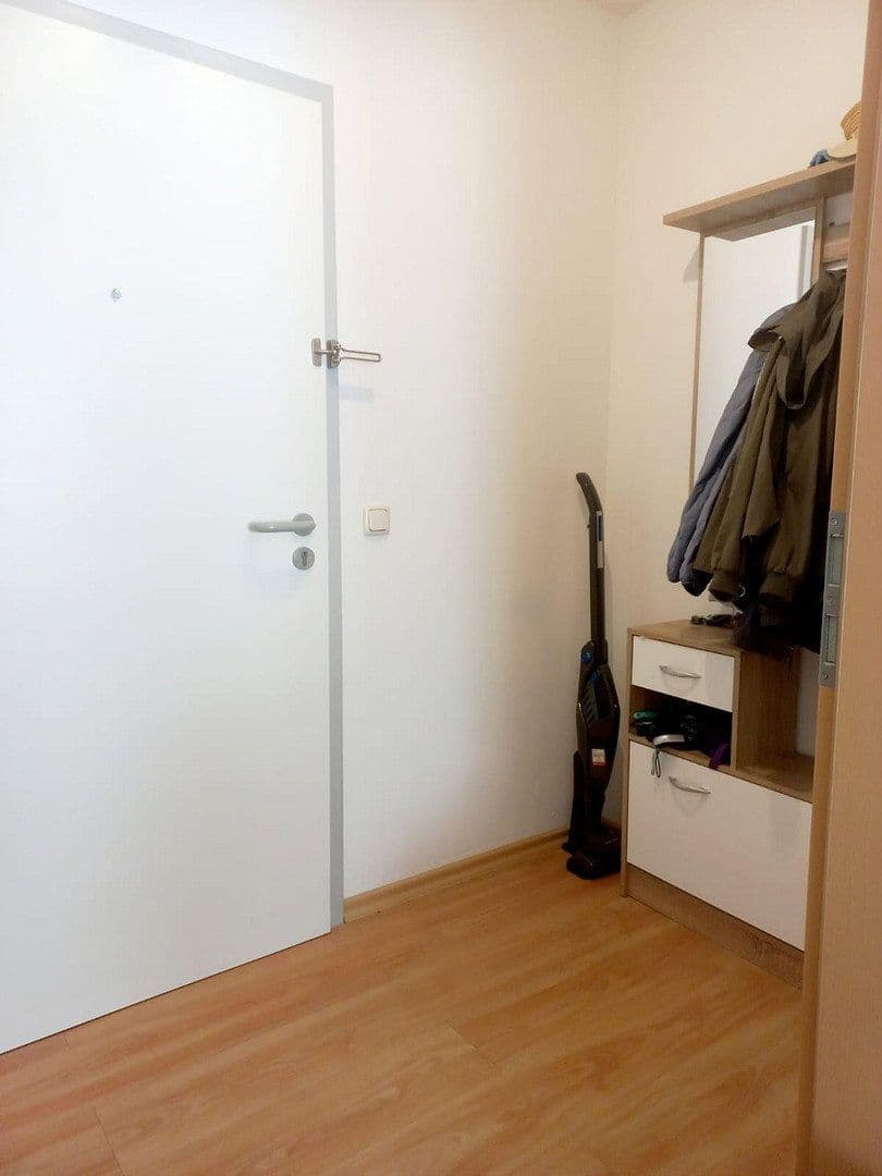 Pronájem bytu 1+1 26 m², Klingerstr. 51, Chemnitz, Sasko Pronájem bytu 1+1 26 m², Klingerstr. 51, Chemnitz, Sasko