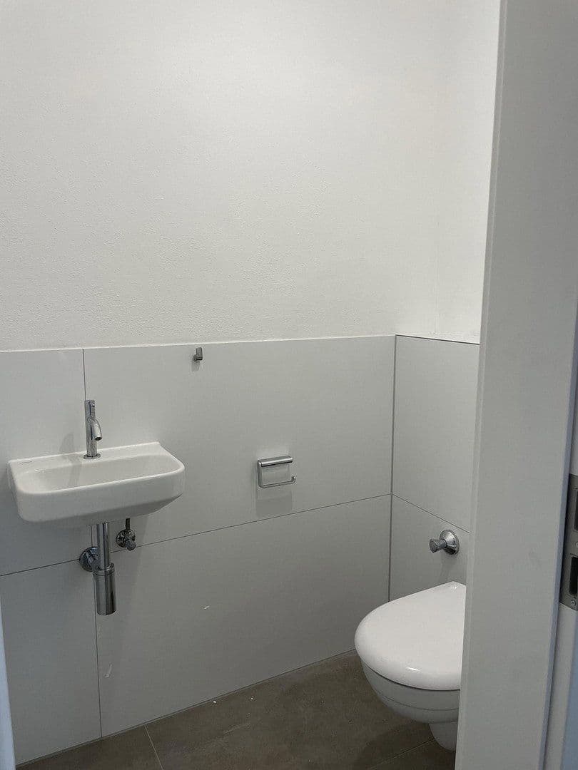 Pronájem bytu 3+1 73 m², Eckgartenstraße 24, Remseck am Neckar, Bádensko-Württembersko Pronájem bytu 3+1 73 m², Eckgartenstraße 24, Remseck am Neckar, Bádensko-Württembersko