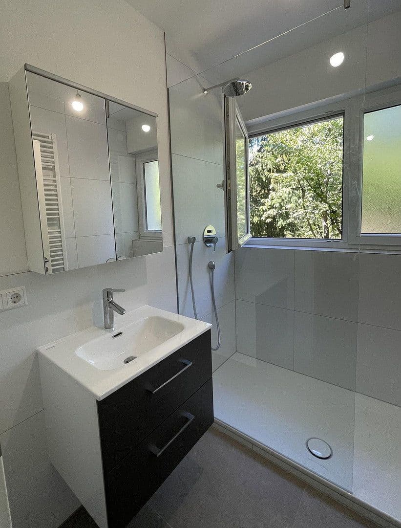 Pronájem bytu 3+1 73 m², Eckgartenstraße 24, Remseck am Neckar, Bádensko-Württembersko Pronájem bytu 3+1 73 m², Eckgartenstraße 24, Remseck am Neckar, Bádensko-Württembersko