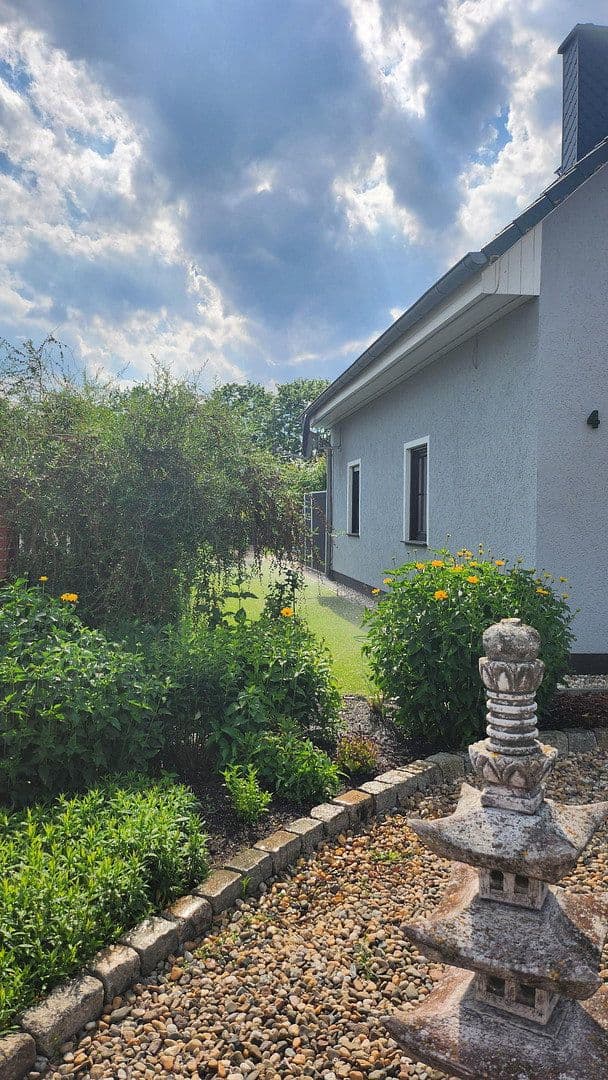 Prodej domu 144 m², pozemek 925 m², Schwedt/Oder, Braniborsko Prodej domu 144 m², pozemek 925 m², Schwedt/Oder, Braniborsko